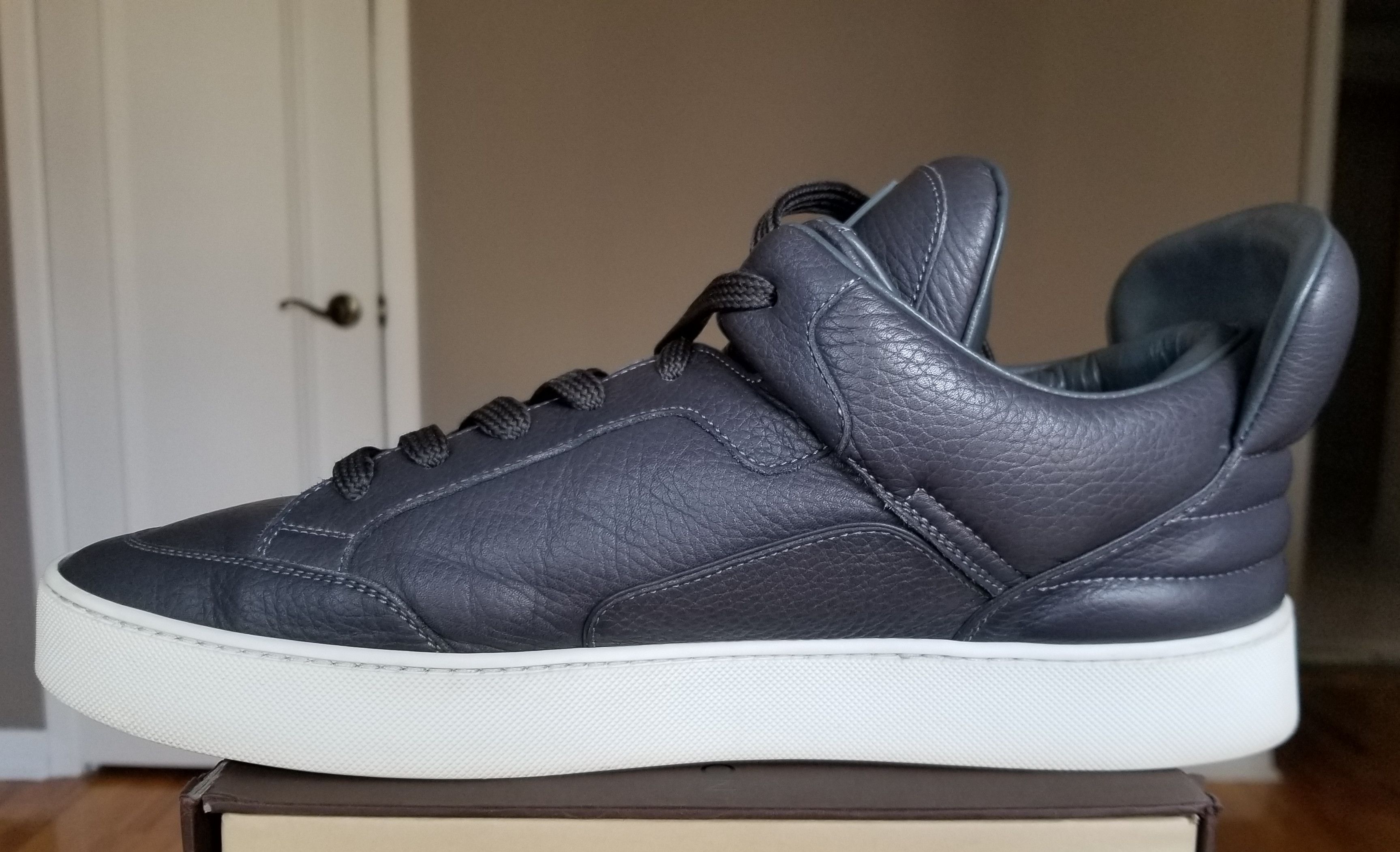 Kanye West × Louis Vuitton Louis Vuitton Kanye West Don Sneakers Size US 11 / EU 44 - 3 Thumbnail