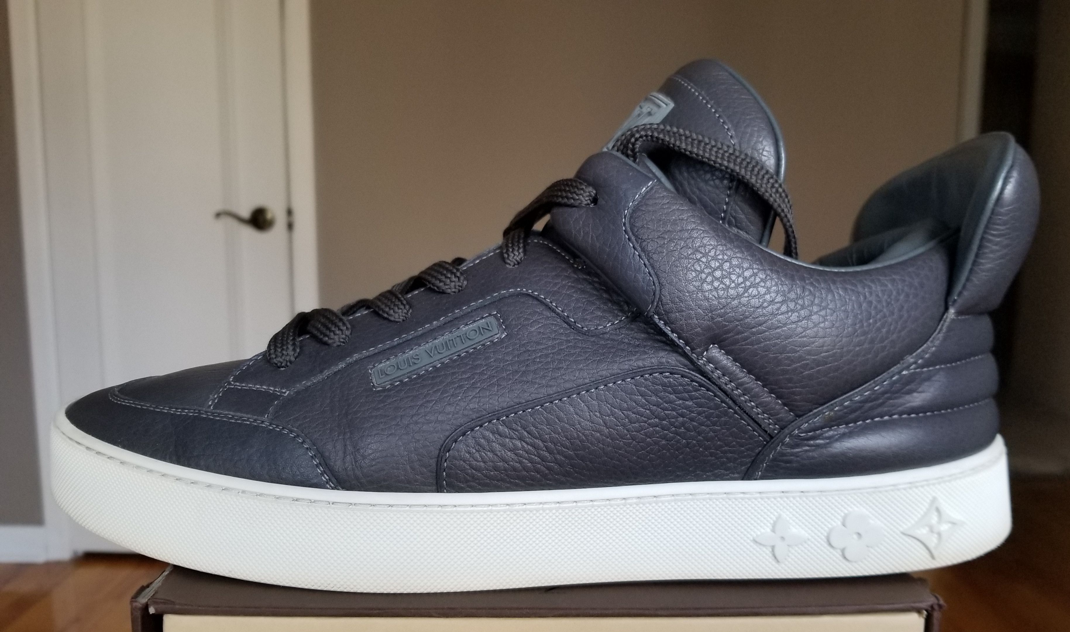 Kanye West × Louis Vuitton Louis Vuitton Kanye West Don Sneakers Size US 11 / EU 44 - 4 Thumbnail