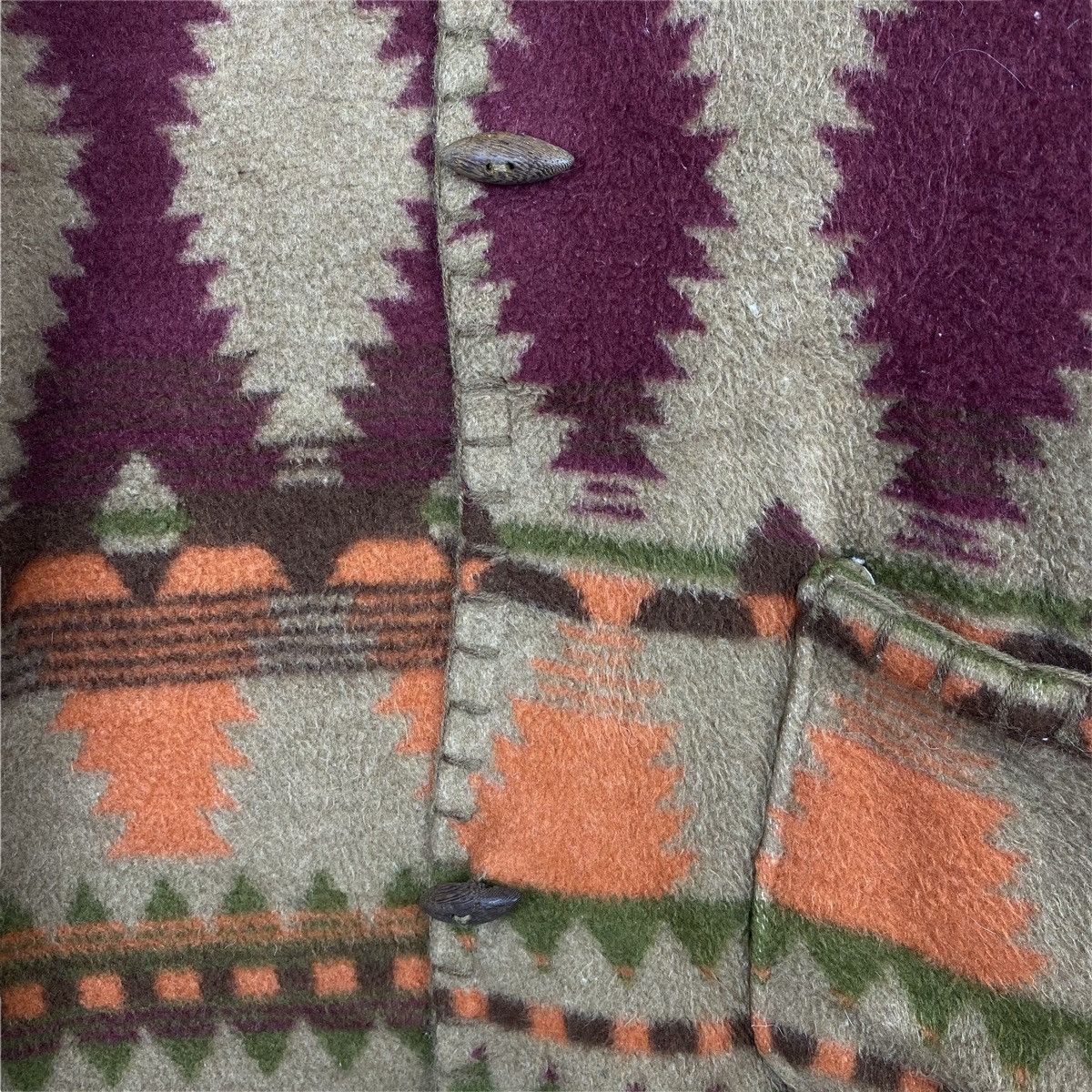 Japanese Brand × Vintage VINTAGE NAVAJO NATIVE DESIGN TOGGLE BUTTON WOOL JACKET Size US L / EU 52-54 / 3 - 9 Thumbnail