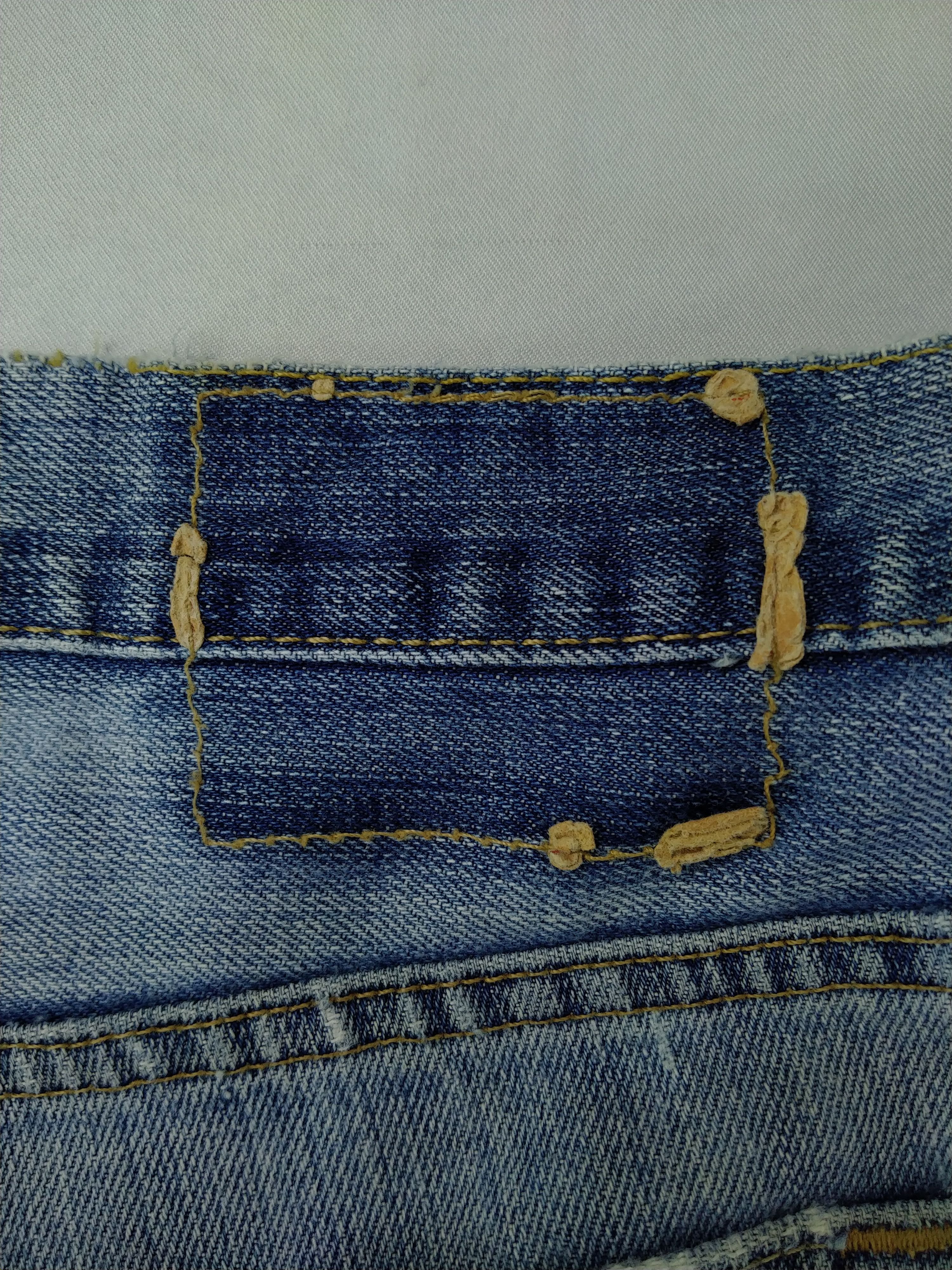 Levi's Vintage Levi's Light Wash Denim 39 x 31 -JN078 Size US 39 - 14 Thumbnail