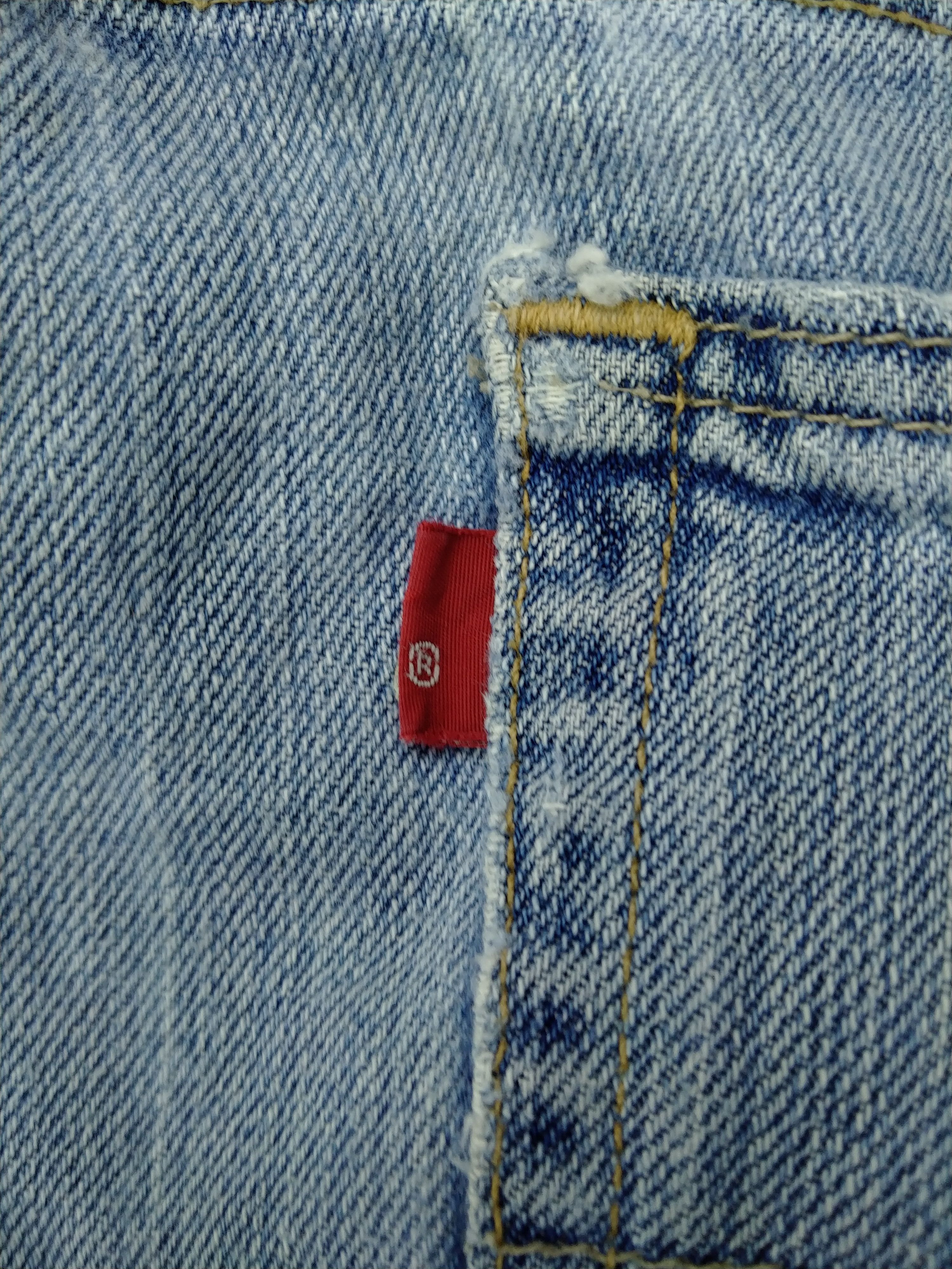 Levi's Vintage Levi's Light Wash Denim 39 x 31 -JN078 Size US 39 - 15 Thumbnail