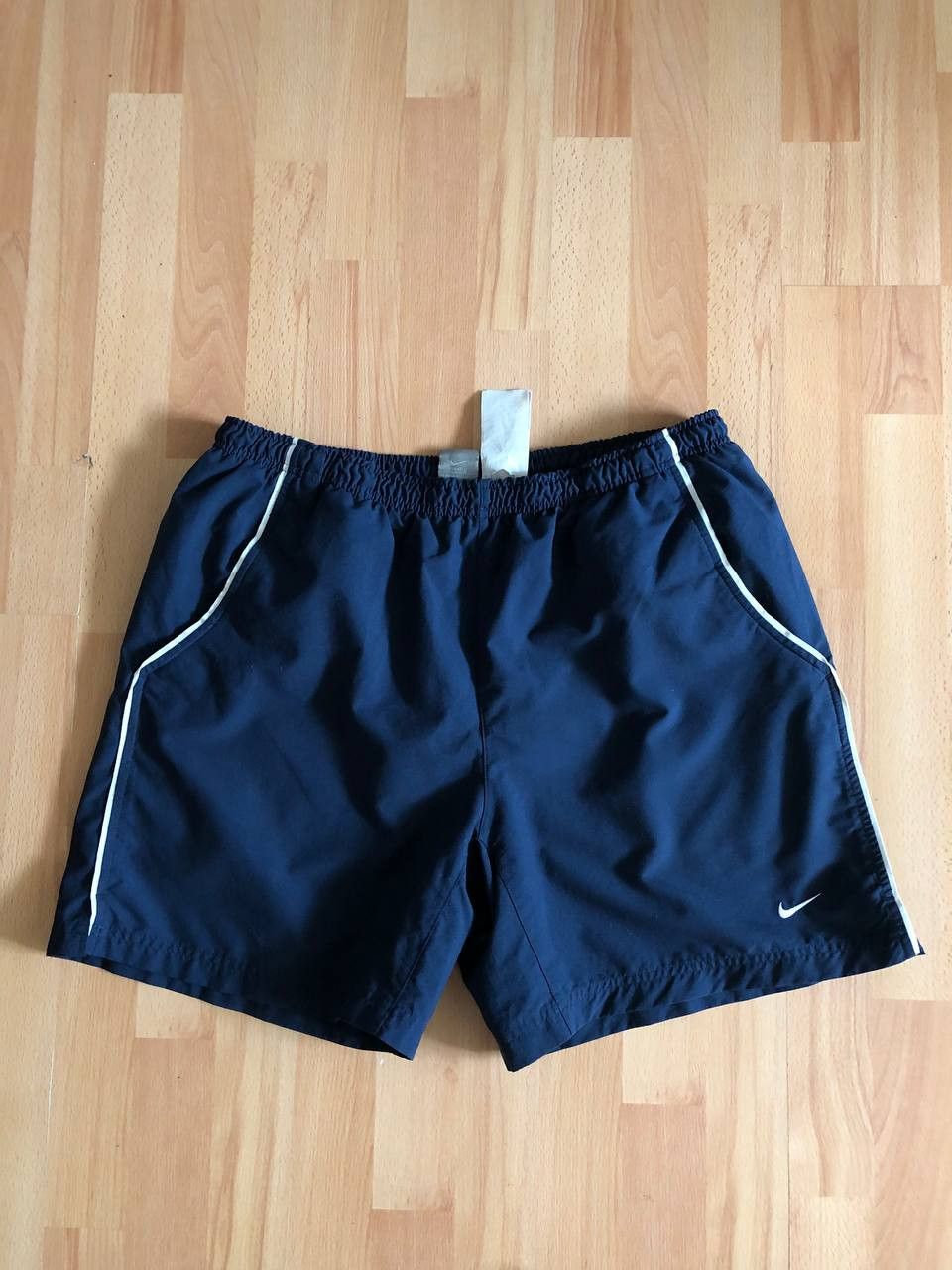 Nike Vintage Nike Shorts Size US 38 / EU 54 - 1 Thumbnail