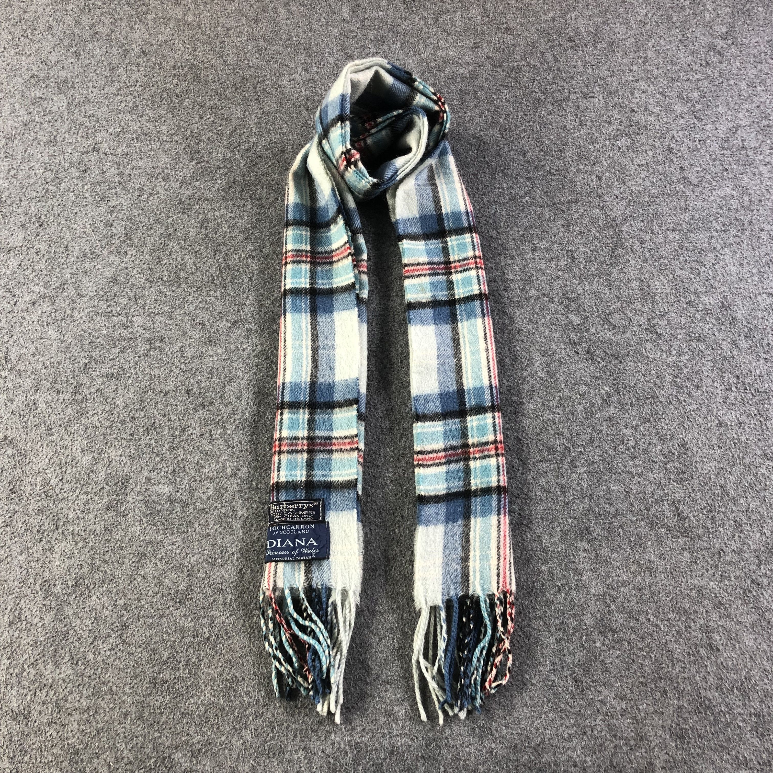 image of Burberrys Nova Check Cashmere Scarf Muffler V1194, Men's