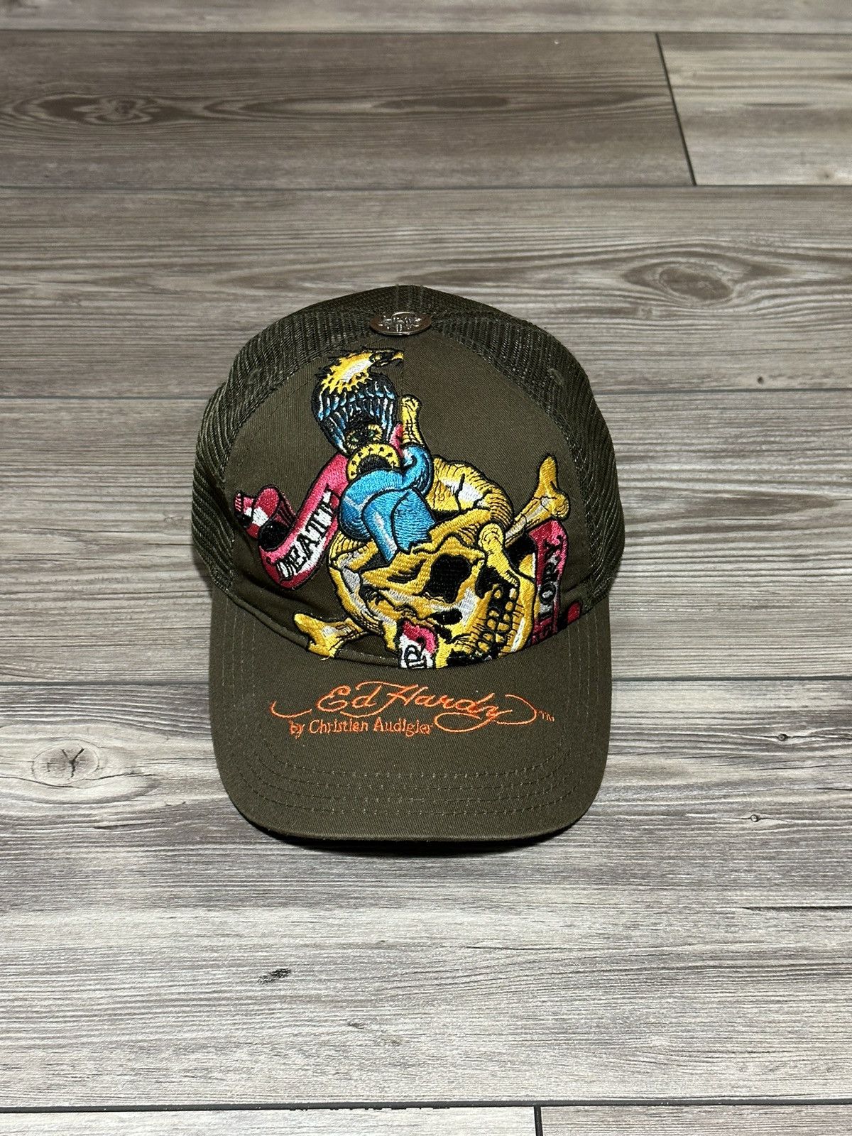 Christian Audigier × Ed Hardy × Vintage Vintage Y2K Ed Hardy Death Glory Skull Trucker Hat Size ONE SIZE - 1 Thumbnail