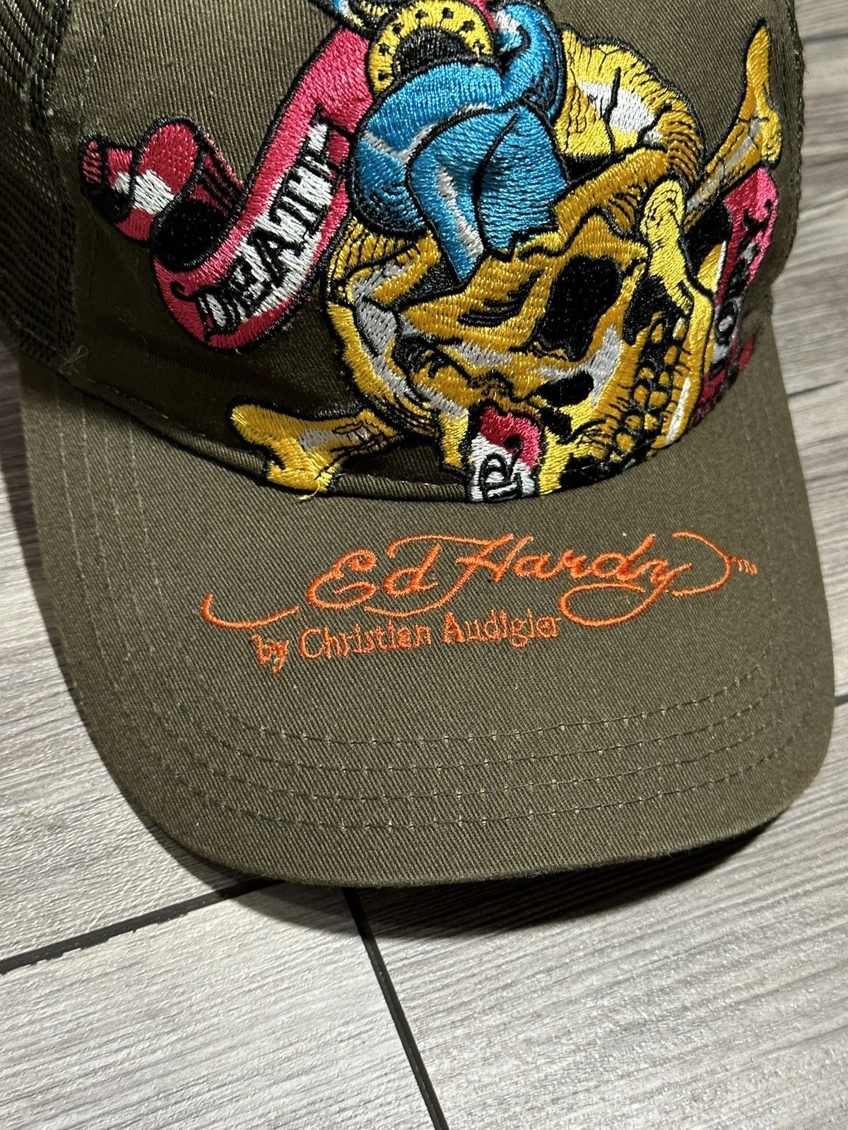 Christian Audigier × Ed Hardy × Vintage Vintage Y2K Ed Hardy Death Glory Skull Trucker Hat Size ONE SIZE - 3 Thumbnail