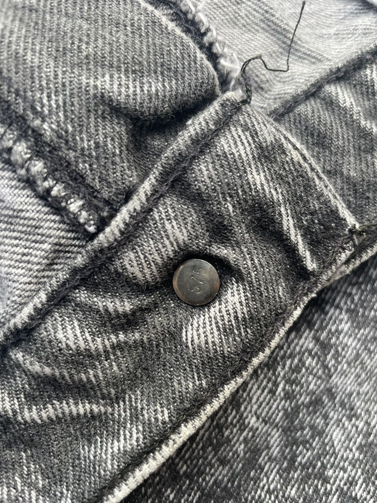 Levi's Vintage Levis Acid Wash Black Tag Denim Size US 36 / EU 52 - 13 Thumbnail