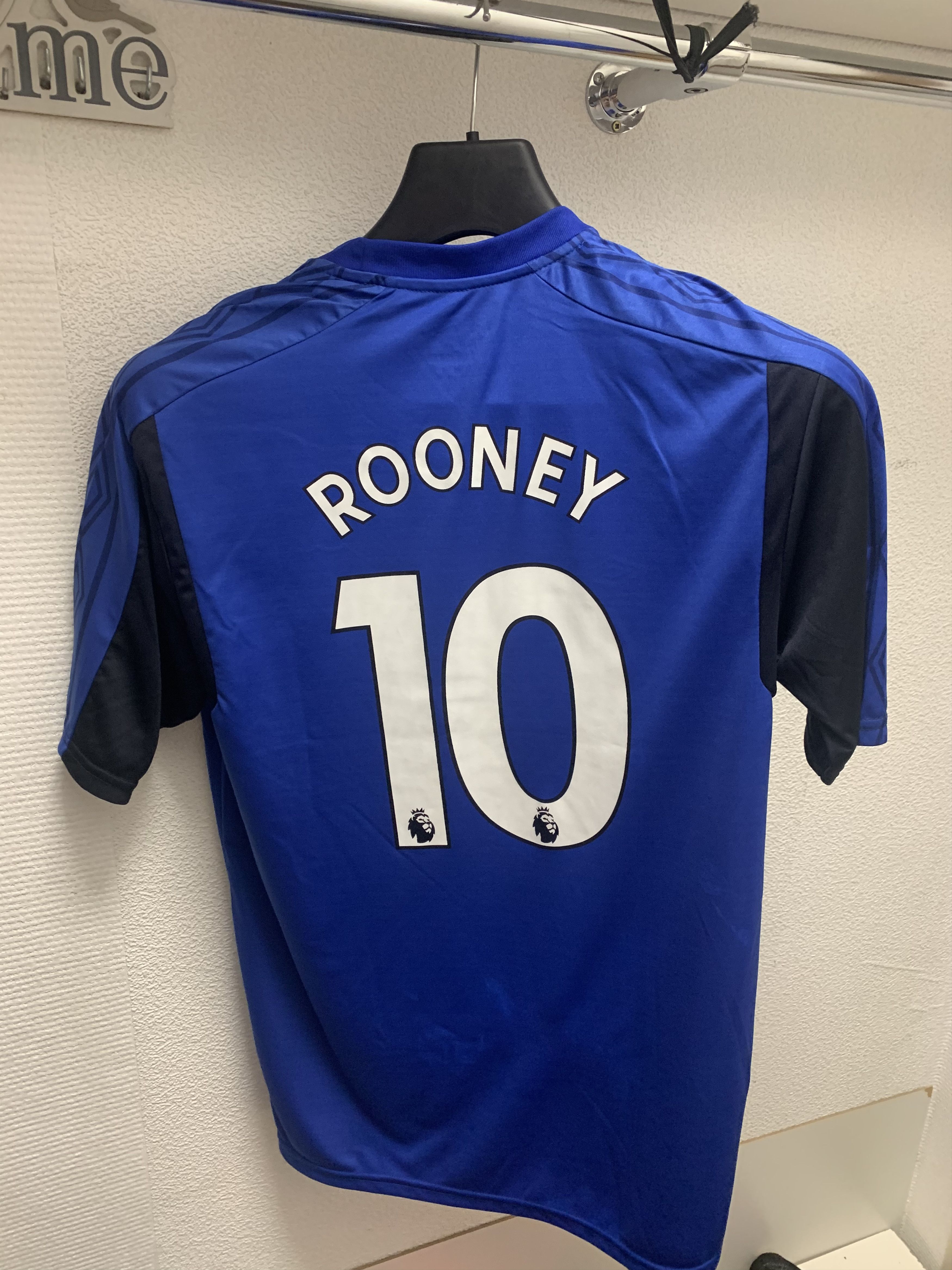 Umbro Rooney 10 Everton umbro soccer jersey L Size US L / EU 52-54 / 3 - 1 Thumbnail