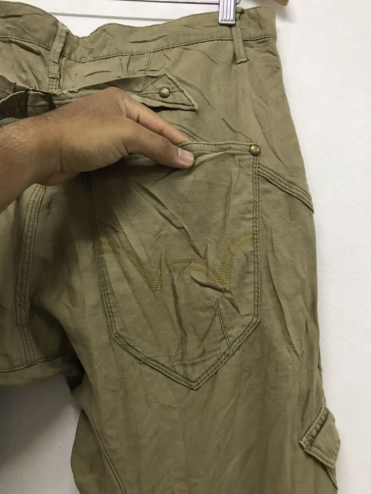 Edwin Vintage Edwin Bondage Distressed Cargo Pants Size US 35 - 13 Thumbnail
