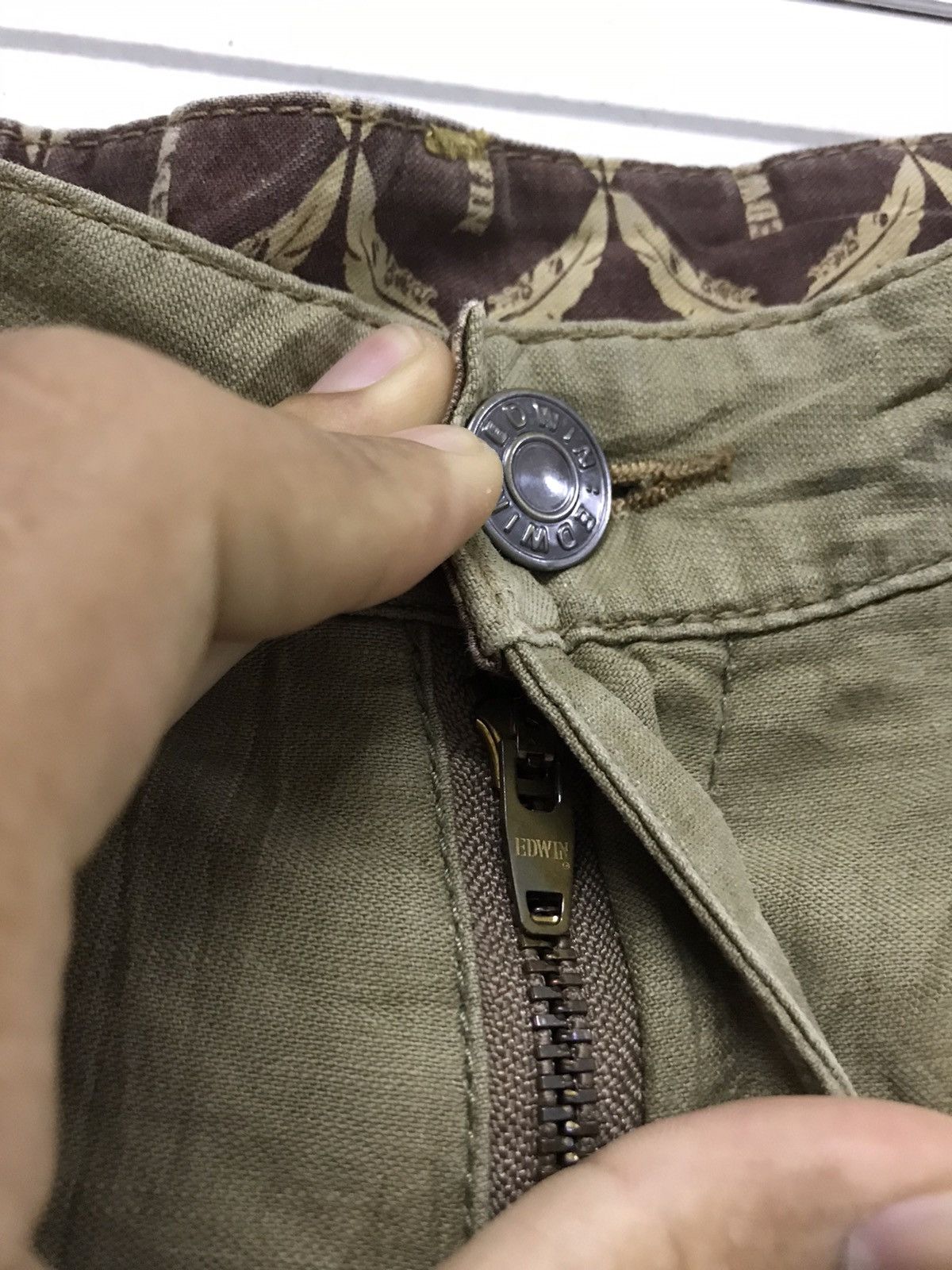 Edwin Vintage Edwin Bondage Distressed Cargo Pants Size US 35 - 11 Thumbnail
