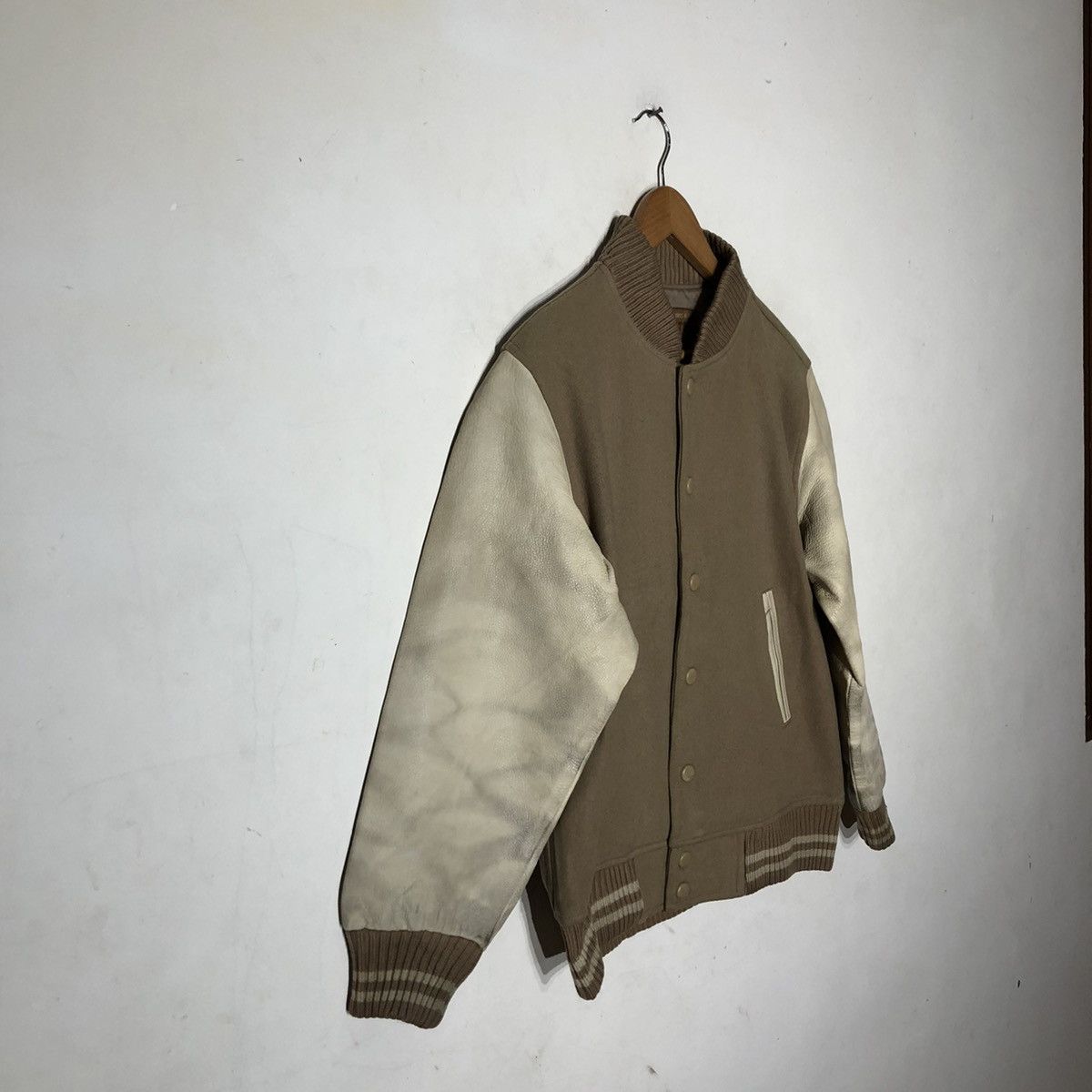 Hang Ten Vintage Leather Varsity Jacket Hang Ten Sports Wear Size US M / EU 48-50 / 2 - 3 Thumbnail