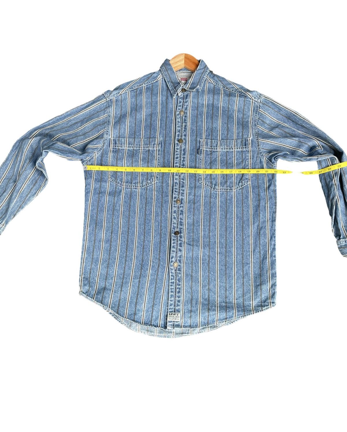 Levi's Vintage Levis Blue Tag Denim Shirt Size US L / EU 52-54 / 3 - 2 Thumbnail