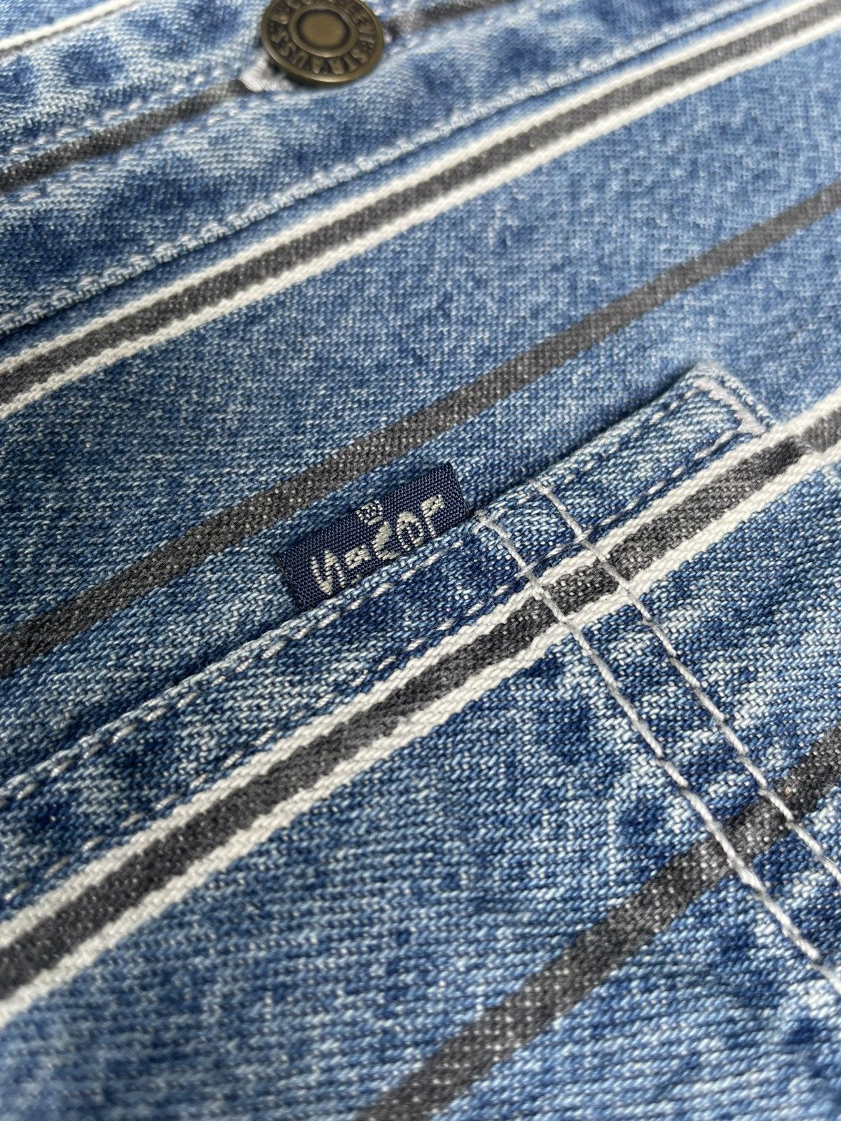 Levi's Vintage Levis Blue Tag Denim Shirt Size US L / EU 52-54 / 3 - 14 Thumbnail