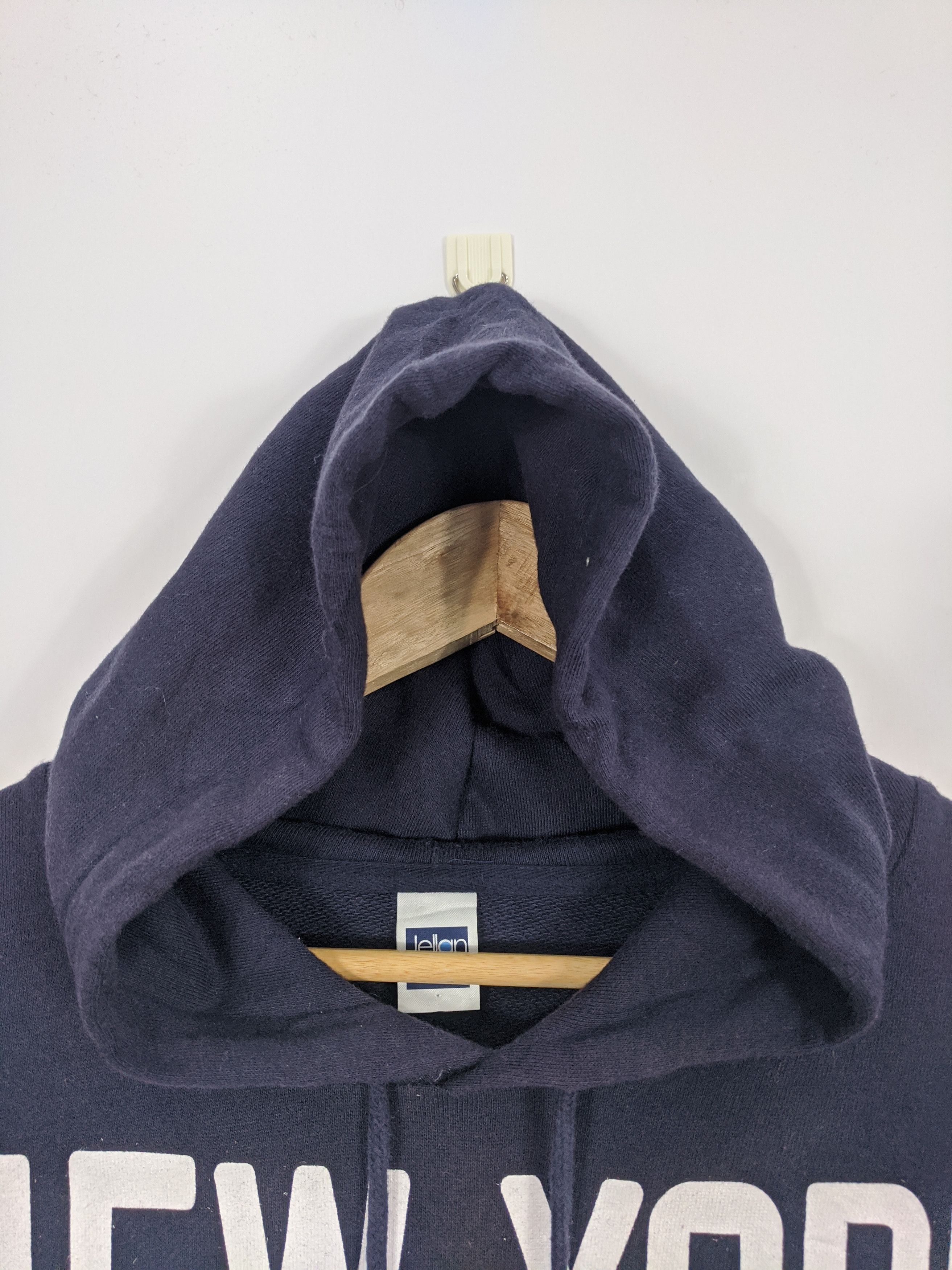 Vintage Vintage New York City Hoodie John Lennon Size US M / EU 48-50 / 2 - 6 Thumbnail