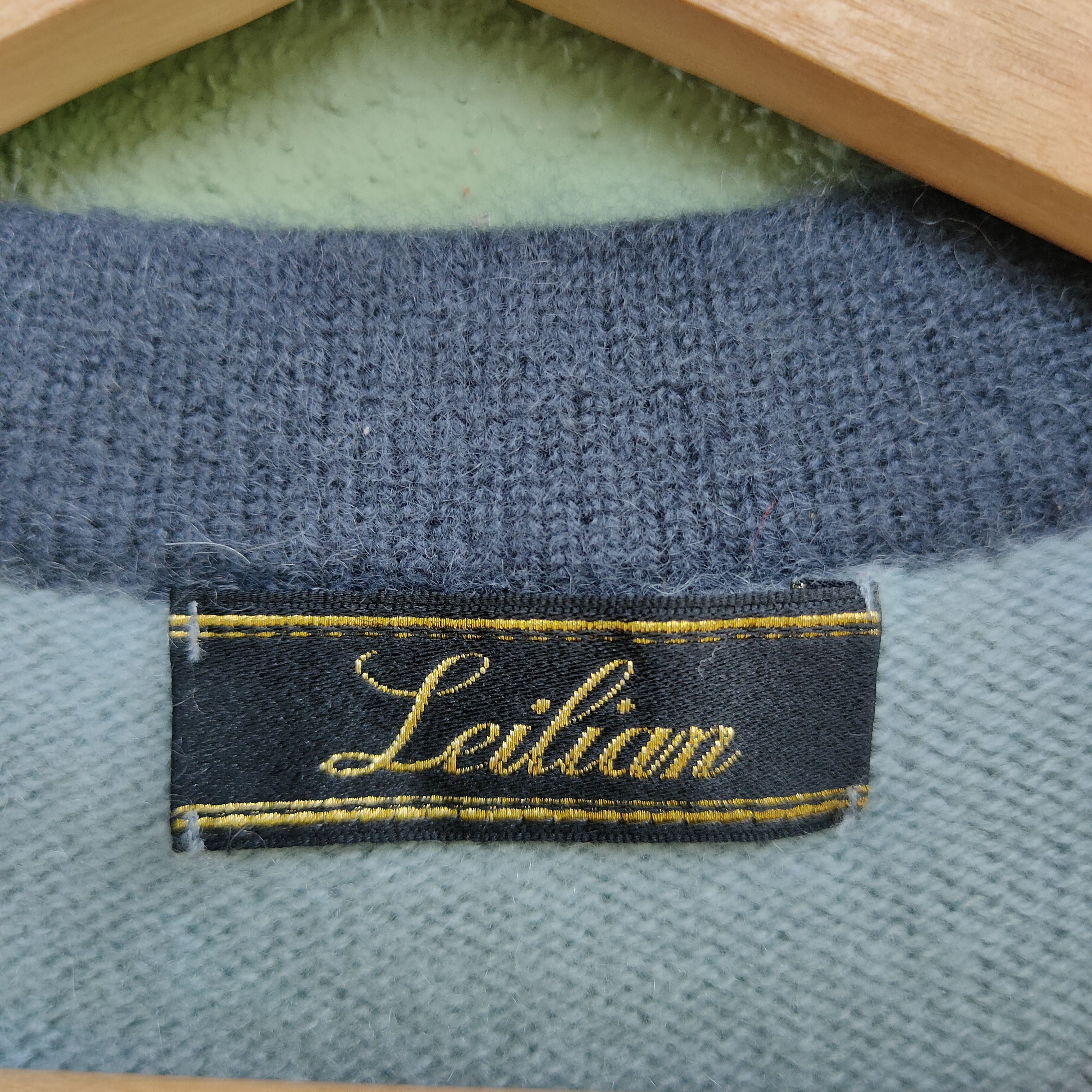 Aran Isles Knitwear Vintage LEILIAN Made In Japan Knitwear Cardigan Size US S / EU 44-46 / 1 - 6 Thumbnail