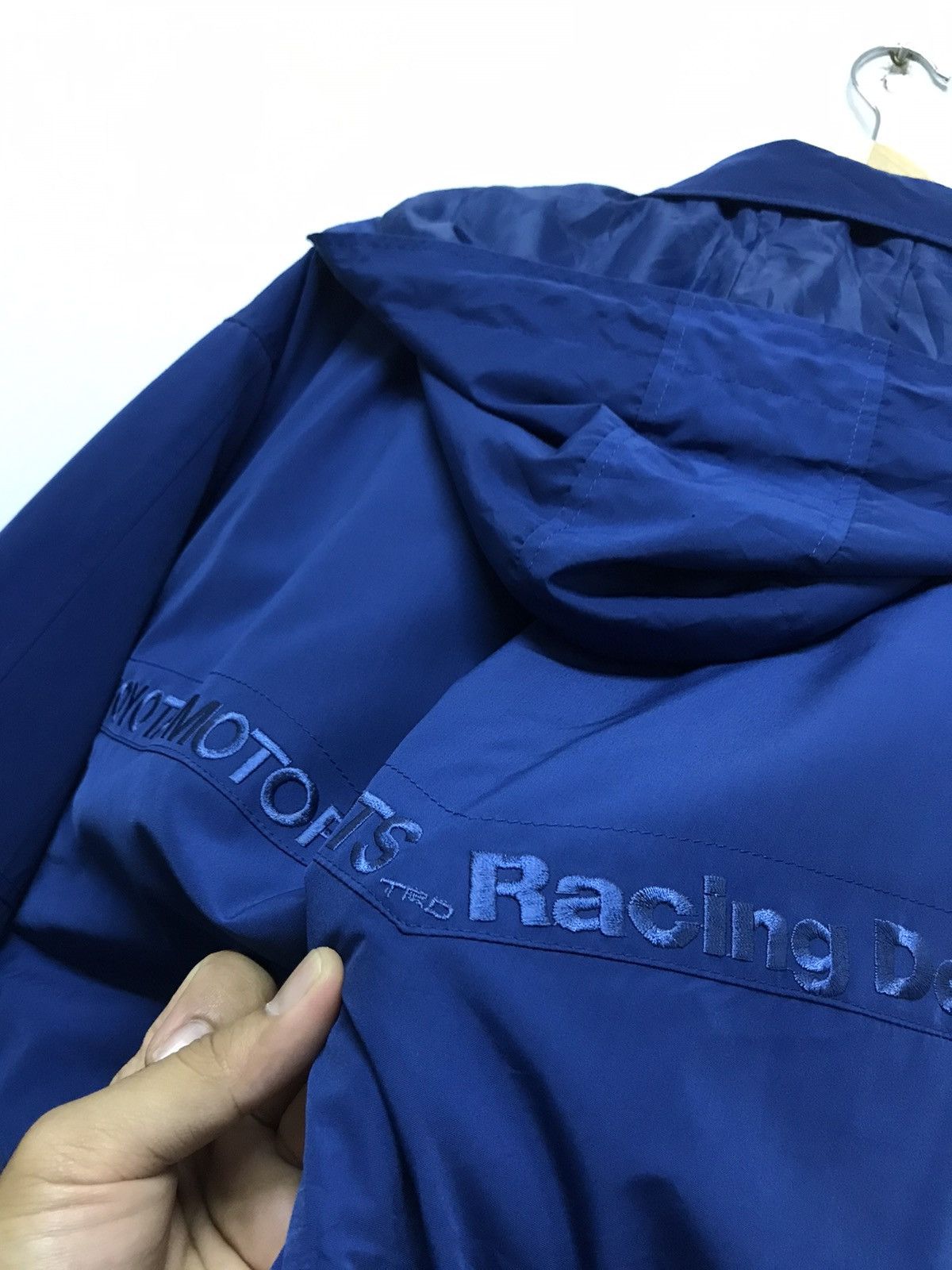 Japanese Brand Vintage 90s Toyota TRD Racing Club Jackets Size US L / EU 52-54 / 3 - 16 Thumbnail