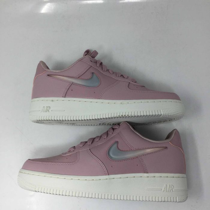 Air force 1 plum on sale chalk