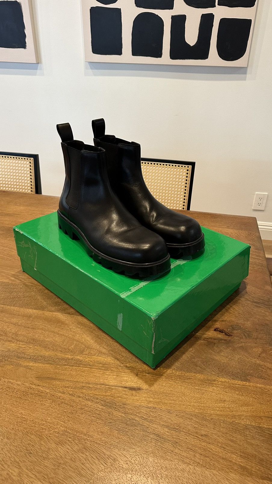 Bottega Veneta Mens Leather Chelsea Boots