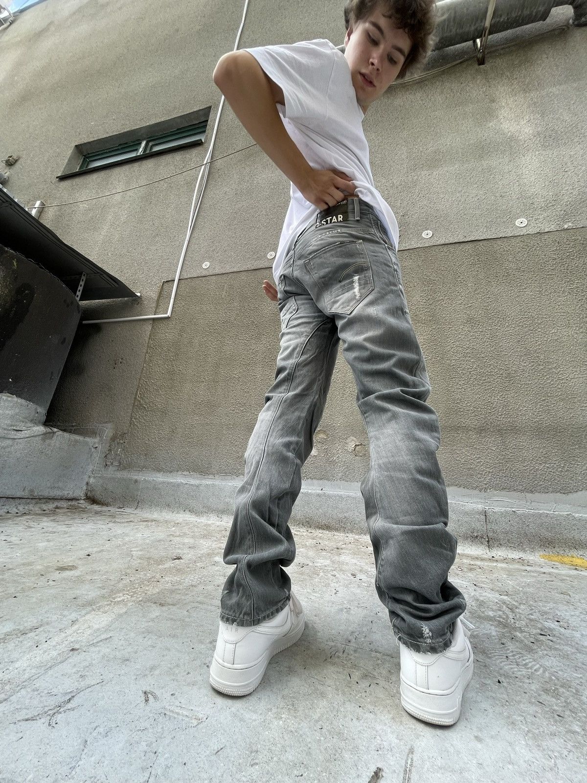 G-Star Vintage G Star Raw distressed denim grey jeans Size US 29 - 10 Thumbnail