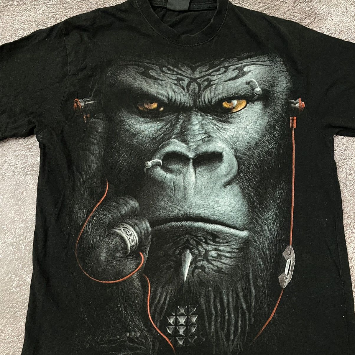 Vintage Vintage 90s Gorilla Graphic Tee Punk Horror Streetwear M Size US M / EU 48-50 / 2 - 5 Thumbnail