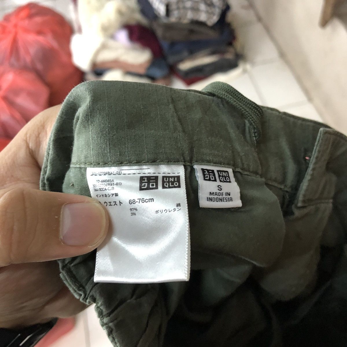Uniqlo Uniqlo Green multi pocket jogger Cargo Pants #4026 Size US 28 / EU 44 - 16 Thumbnail