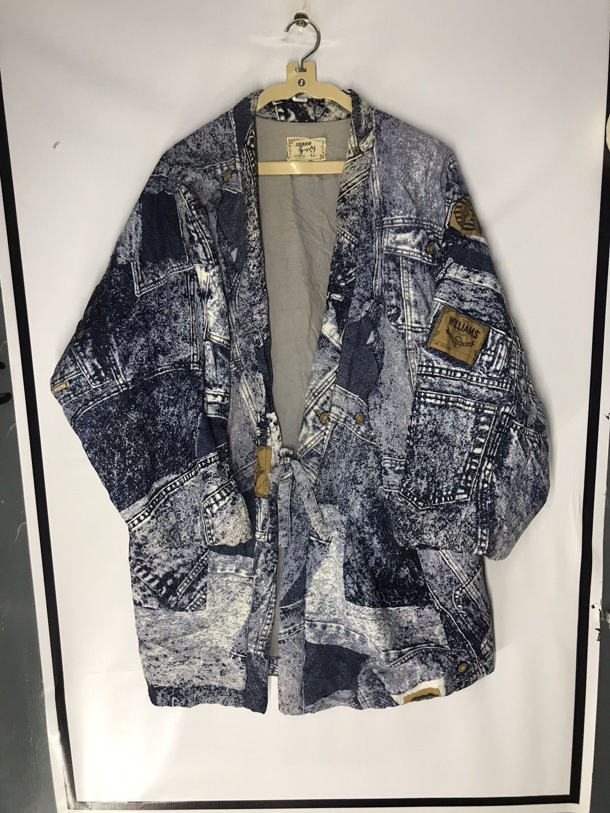 Japanese Brand × Vintage Vintage kimono by kuwano jeans art designs Size US L / EU 52-54 / 3 - 6 Thumbnail