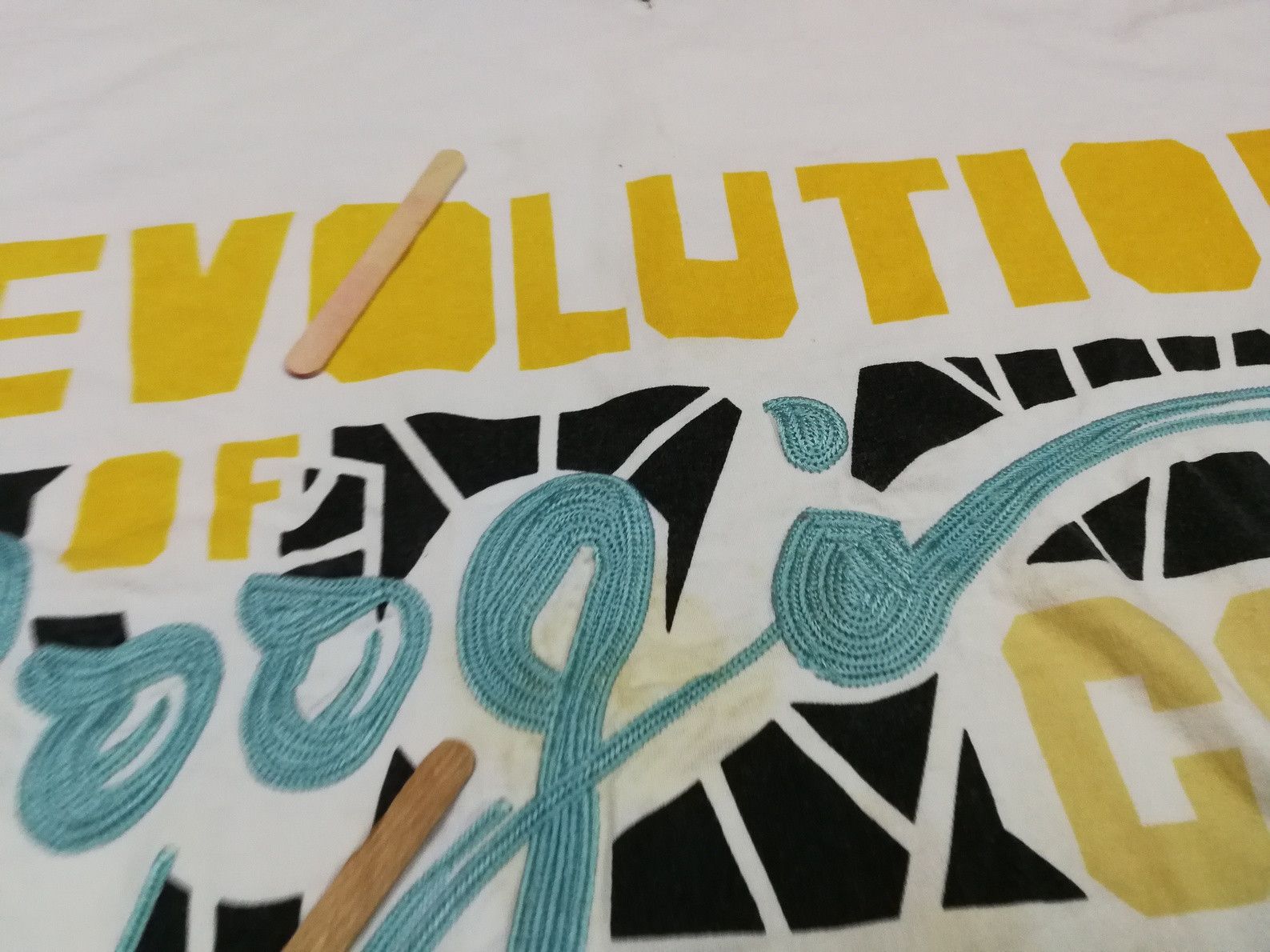 Coogi COOGI The Evolution of Color Nice Streetwear Since 1969 Size US XL / EU 56 / 4 - 5 Thumbnail