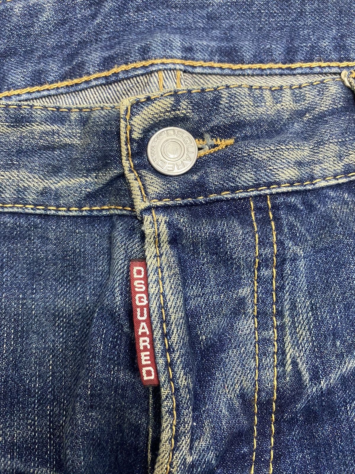 Dsquared2 DSQUARED2 DISTRESSED STYLE DENIM SLIM JEANS MADE IN ITALY Size US 35 - 13 Thumbnail