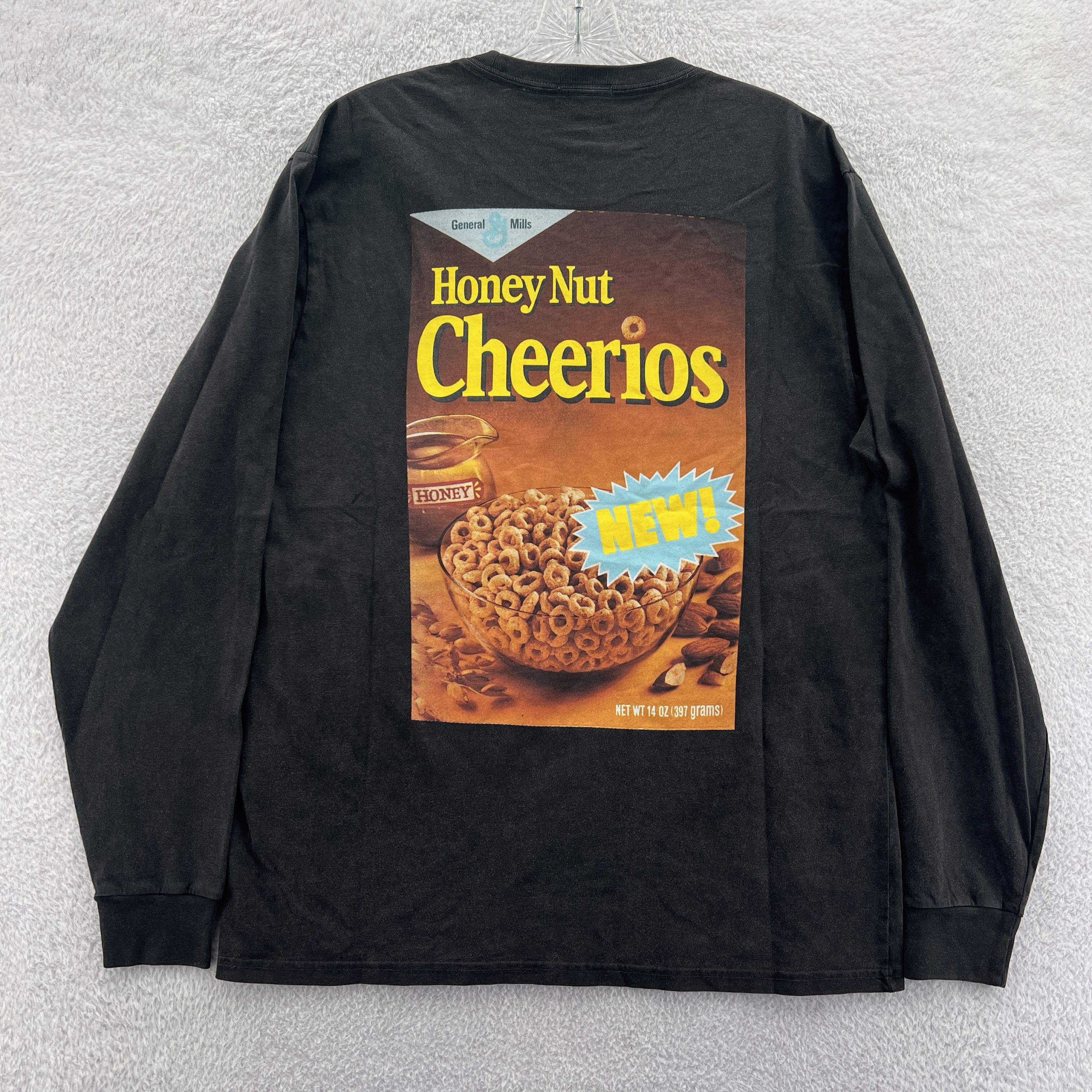 KITH Treats for Cheerios Strawberries Vintage shops White Size 2XL T-shirt New NWOT