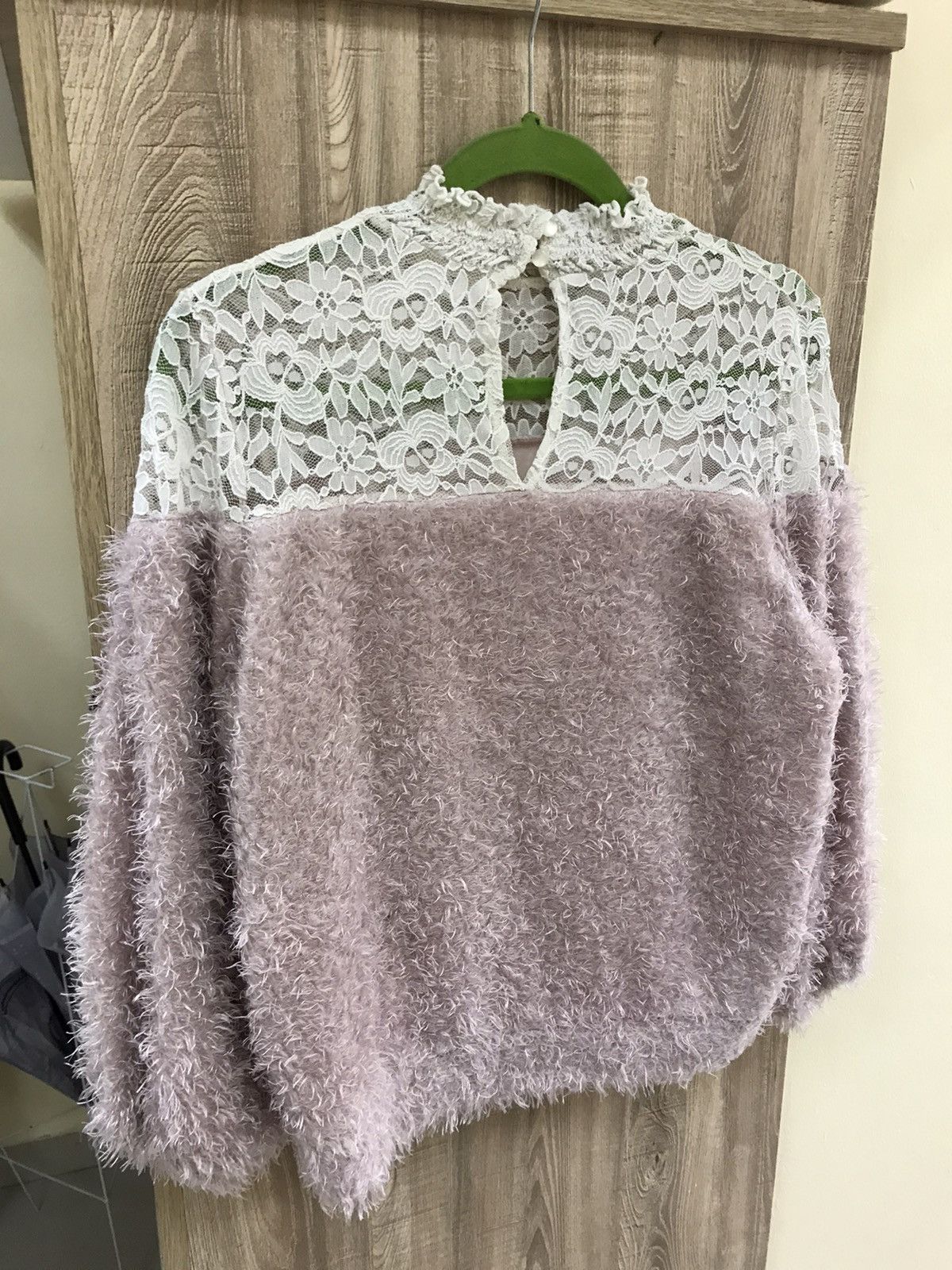 Japanese Brand ✨ Dreamy Minx Lace & Fluffy Knit Top – Size L ✨ Size M / US 6-8 / IT 42-44 - 4 Thumbnail