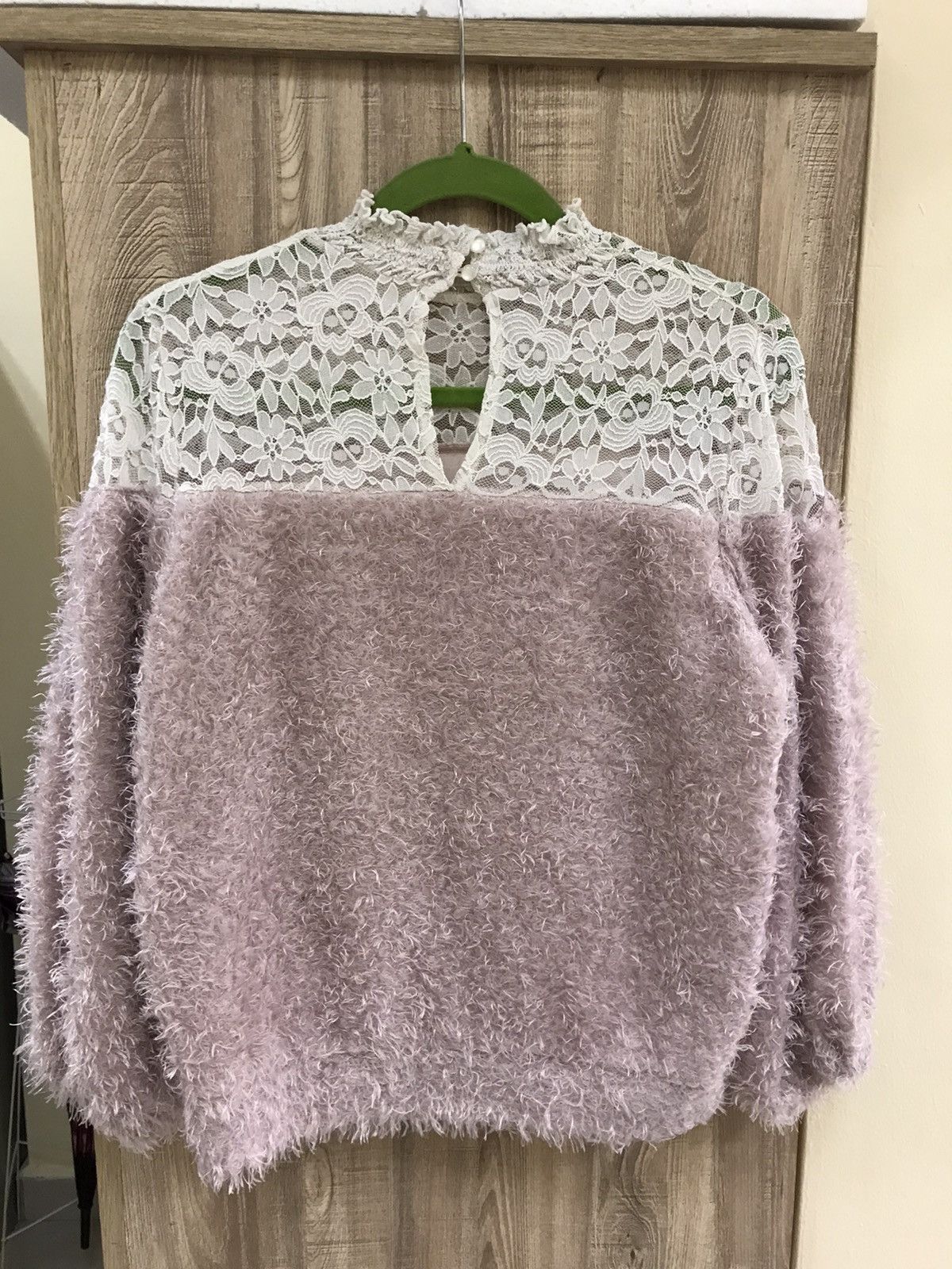 Japanese Brand ✨ Dreamy Minx Lace & Fluffy Knit Top – Size L ✨ Size M / US 6-8 / IT 42-44 - 3 Thumbnail