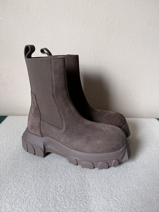 Rick Owens Rick Owens Beatle Bozo Tractor Boots in Dust Suede