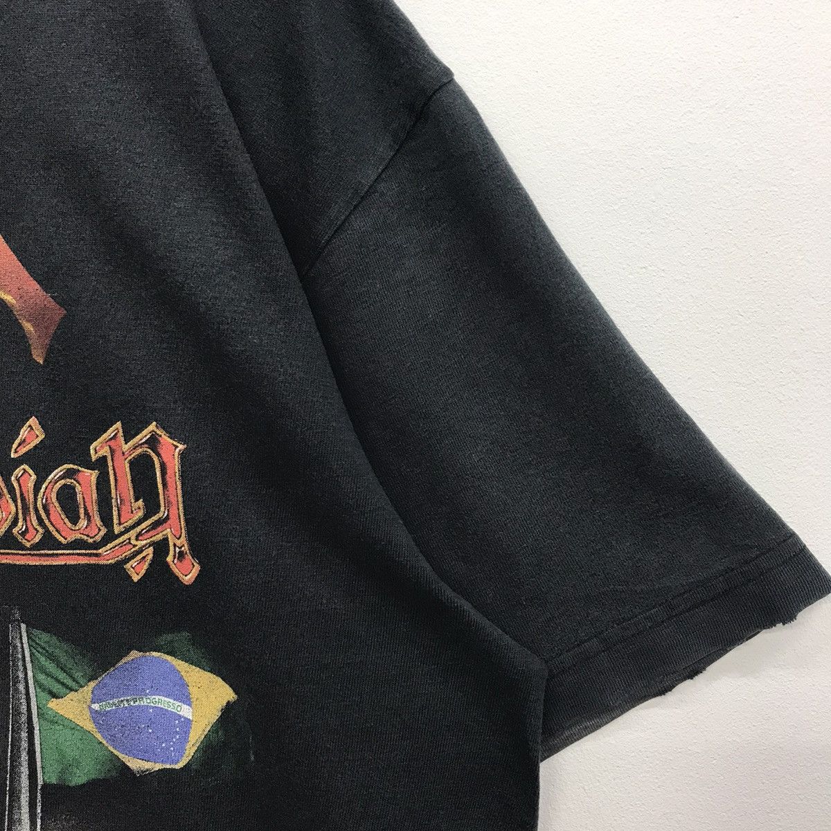 Band Tees Rare!! Disstress Band Tour Tee ANGRA X BLIND GUARDIAN Tee Size US XL / EU 56 / 4 - 4 Thumbnail