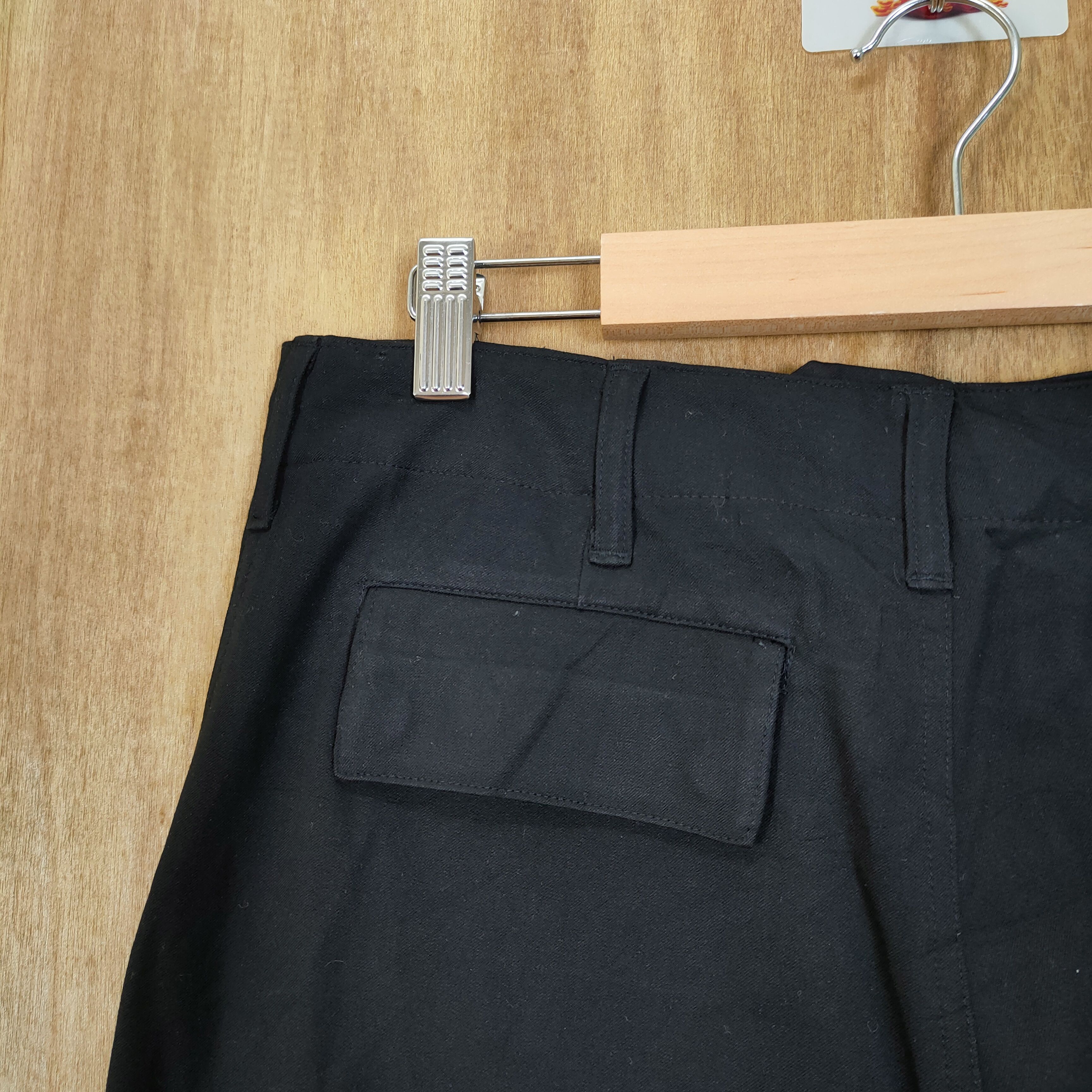 Nine West NINE WEST BLACK CARGO PANTS Size US 30 / EU 46 - 8 Thumbnail