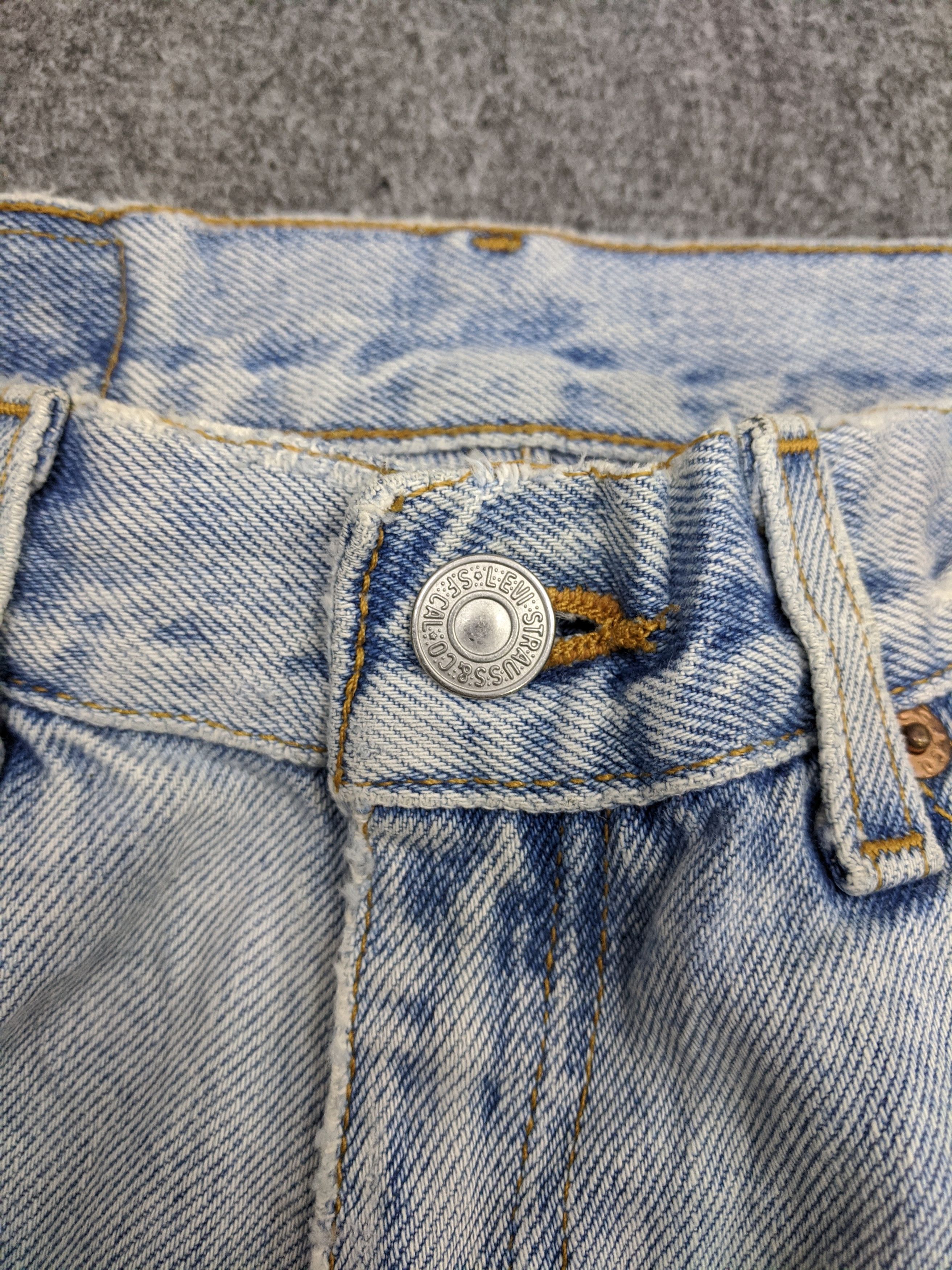 Levi's Vintage 90s Levis 512 Lightwash Jeans DP0840 Size US 27 - 7 Thumbnail