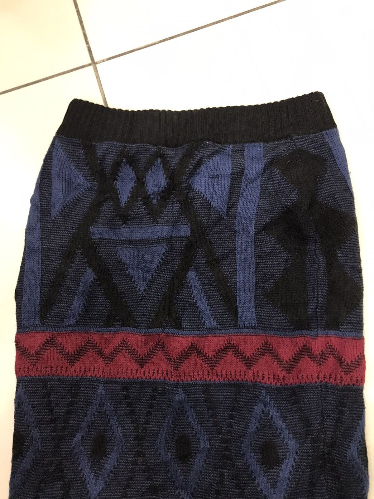 Native AIC Rare Native Design Knit Skirt Size 26" / US 2 / IT 38 - 6 Thumbnail