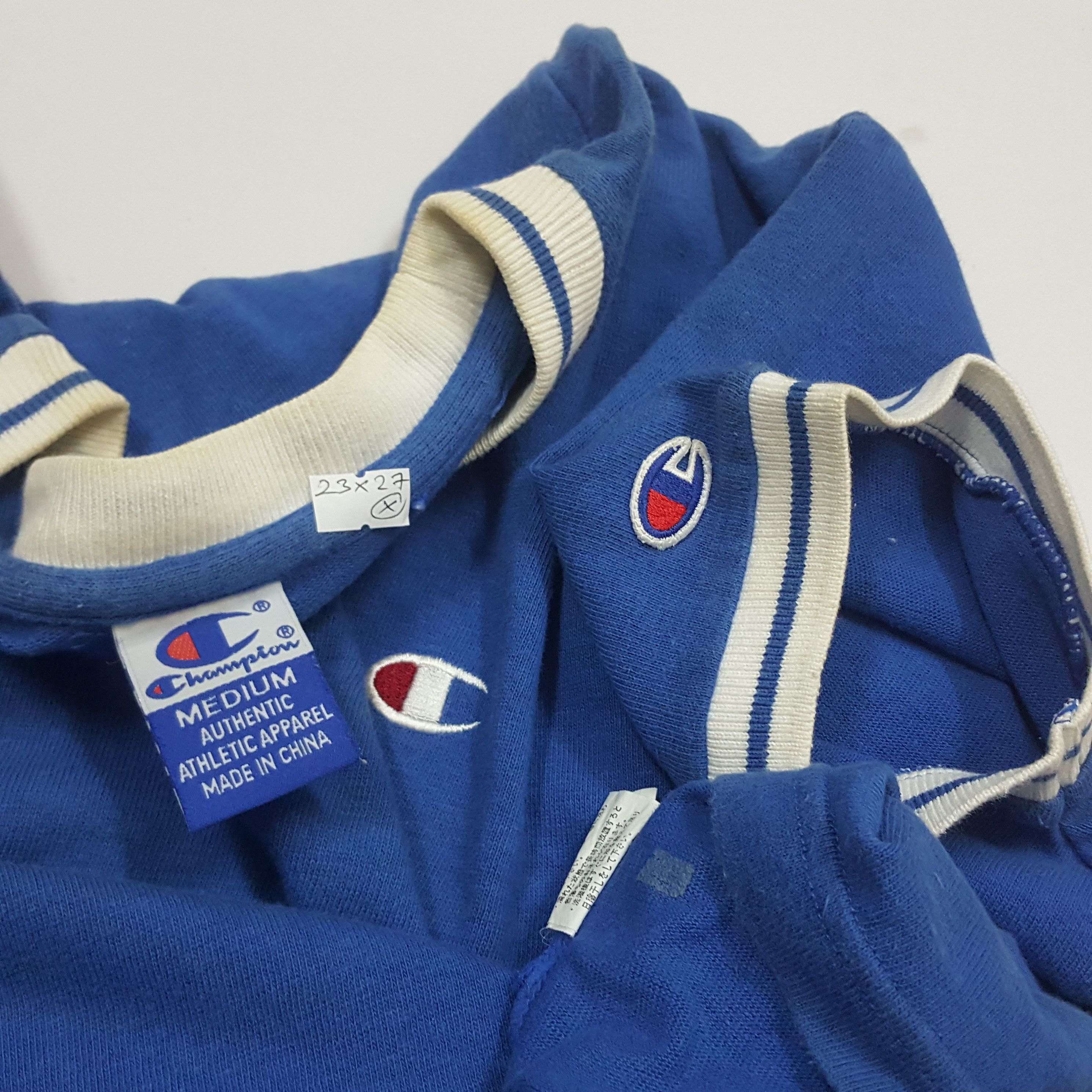 Vintage CHAMPION nice design t-shirt - Main Image