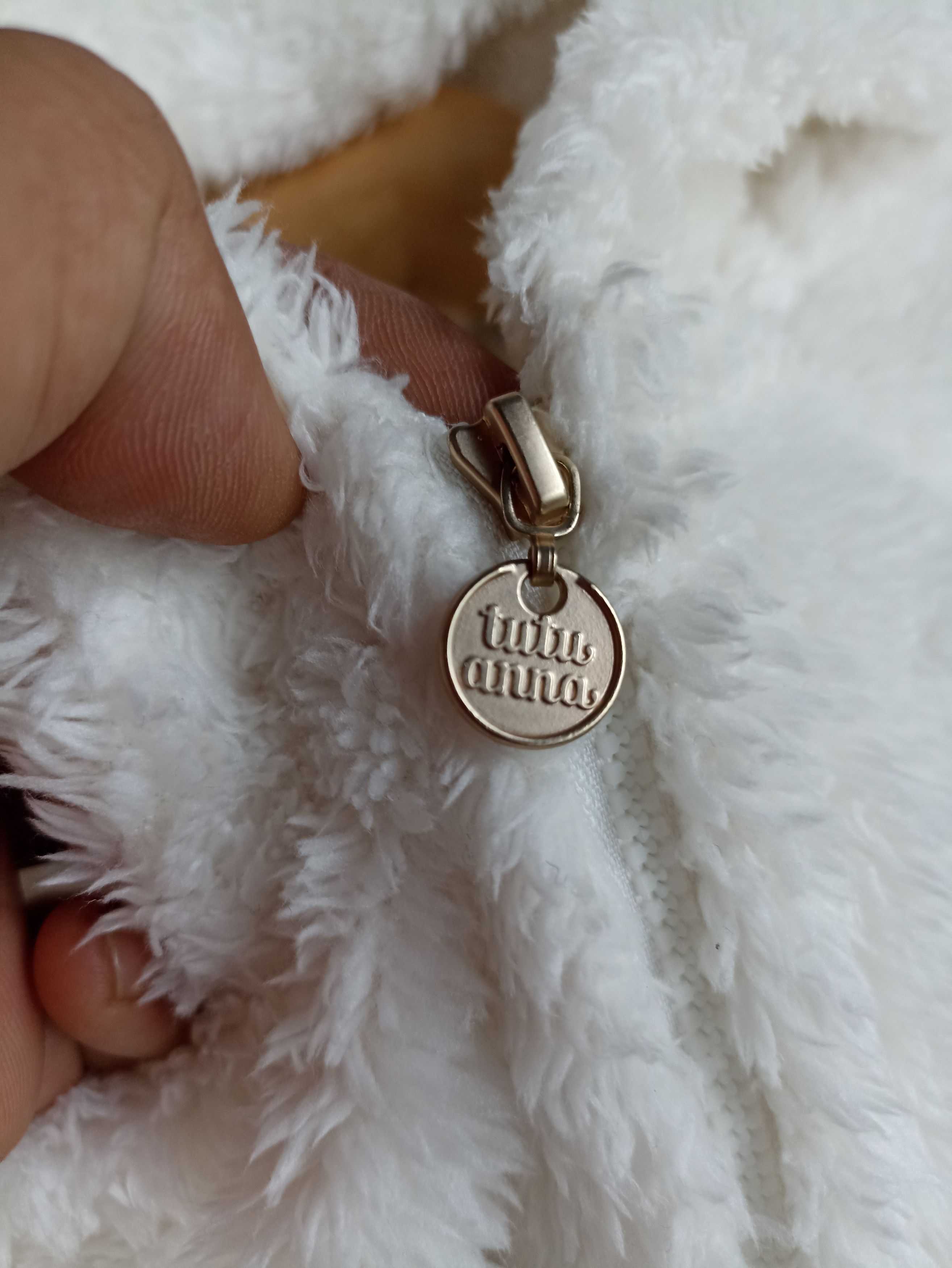 Japanese Brand (Women) tutu anna fuzzy fleece bear ear hoodie Size M / US 6-8 / IT 42-44 - 5 Thumbnail