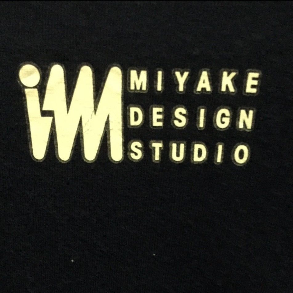 Issey Miyake Vintage Issey Miyake Design Studio T-Shirt Size US M / EU 48-50 / 2 - 3 Thumbnail