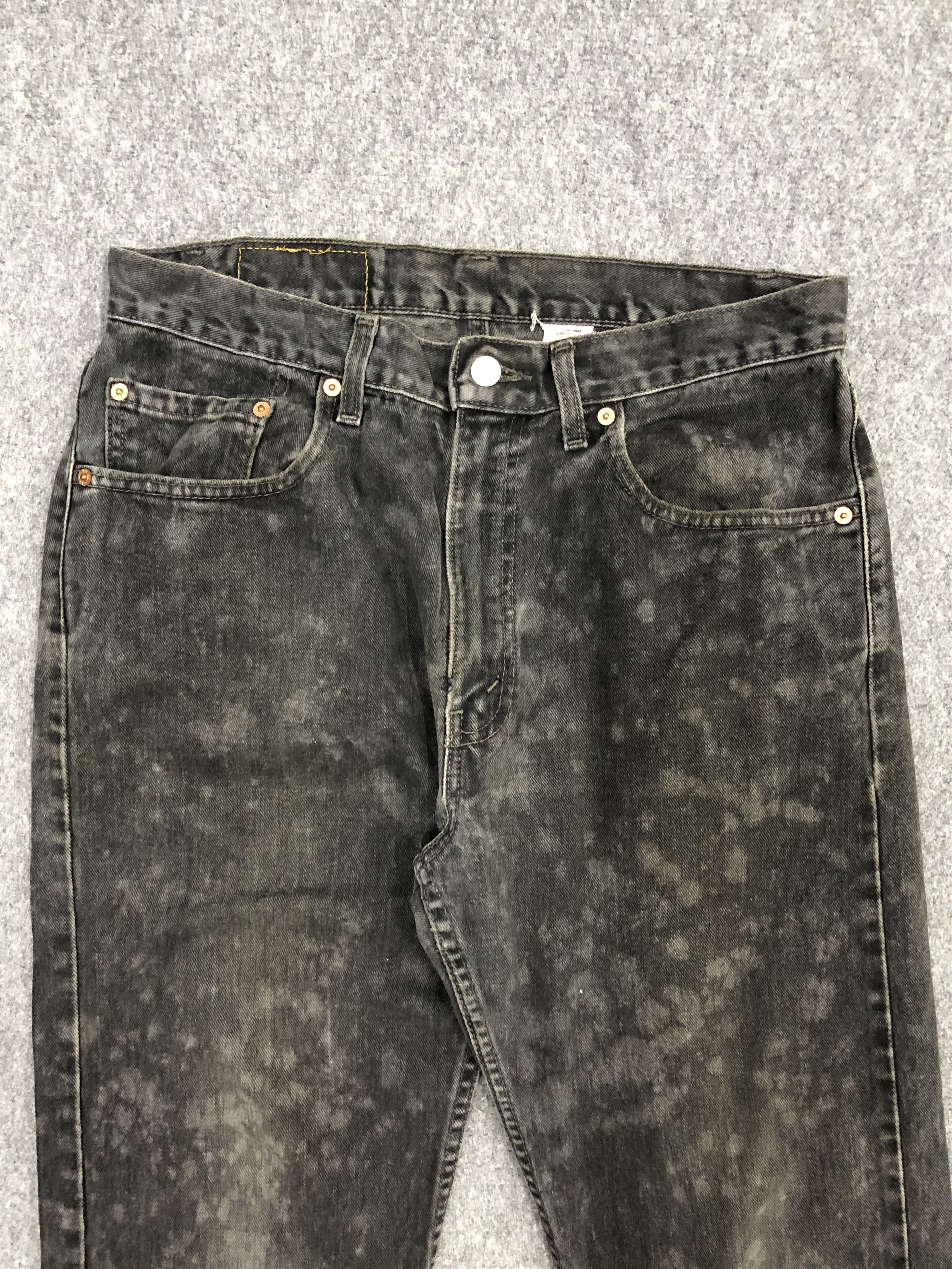 Levi's Vintage 90s Levis 505 Acid Wash Snow Wash Black Denim DP1232 Size US 34 / EU 50 - 2 Thumbnail