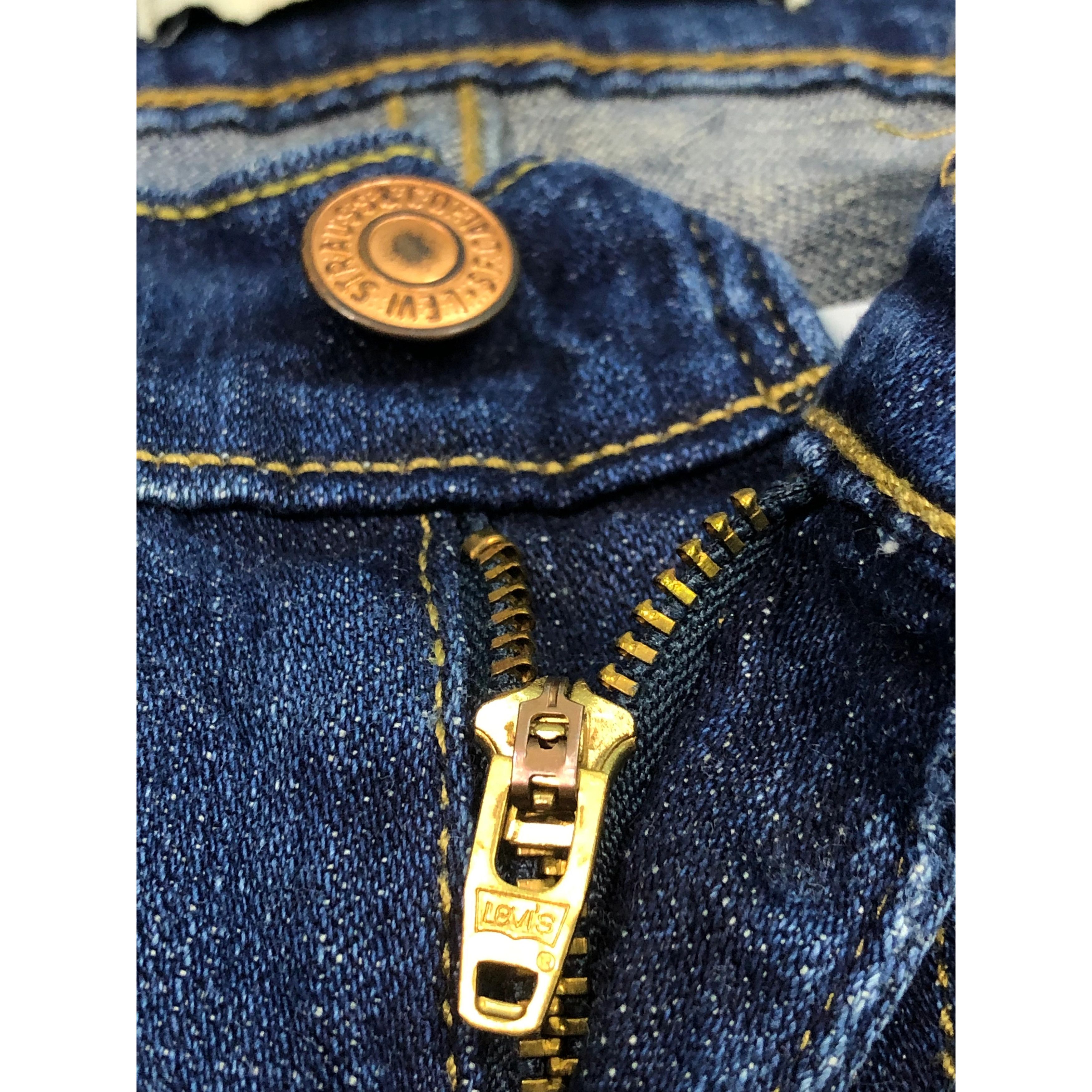 Levi's Vintage Levis 524 Bootcut Denim Jeans DP0173 Size US 29 - 7 Thumbnail