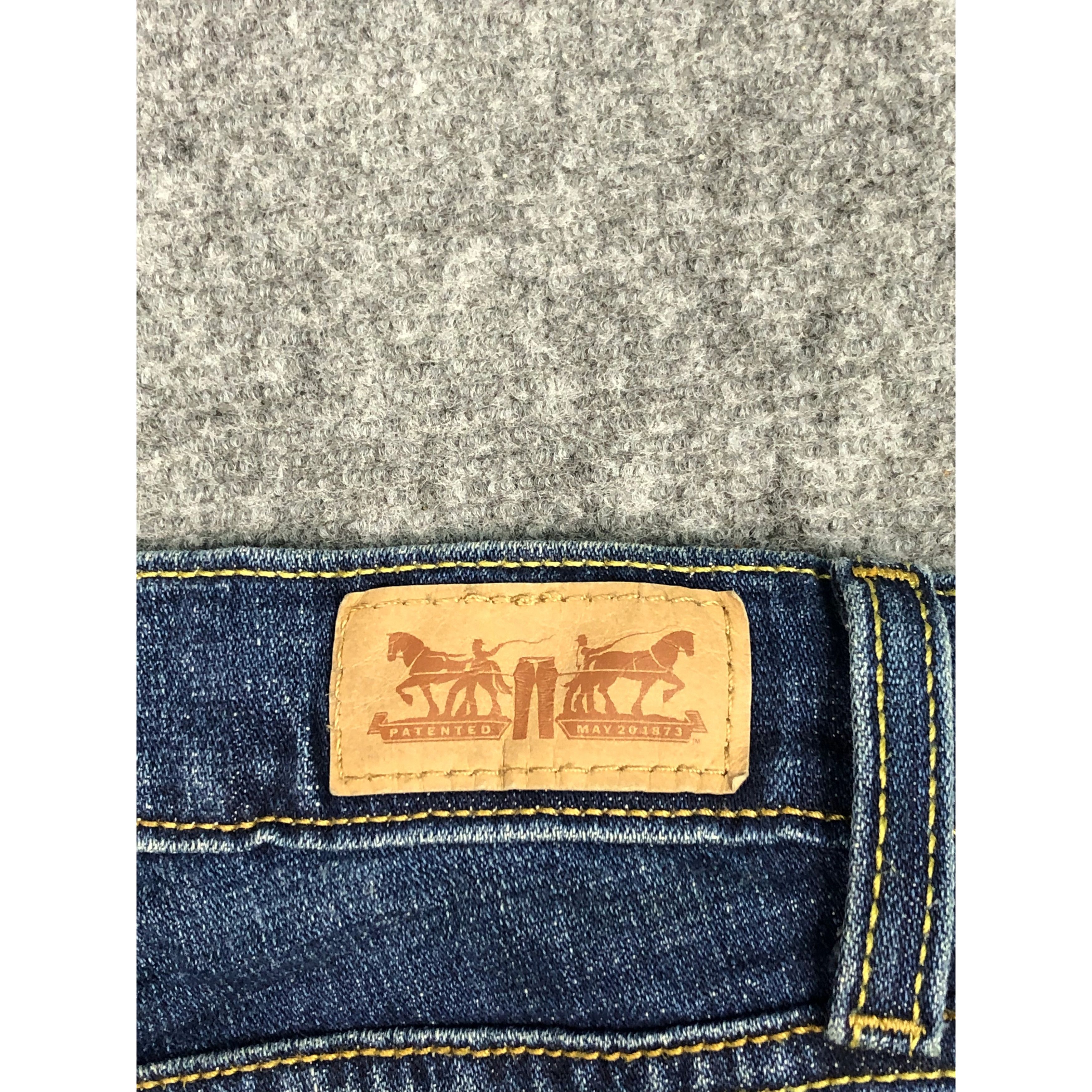 Levi's Vintage Levis 524 Bootcut Denim Jeans DP0173 Size US 29 - 5 Thumbnail