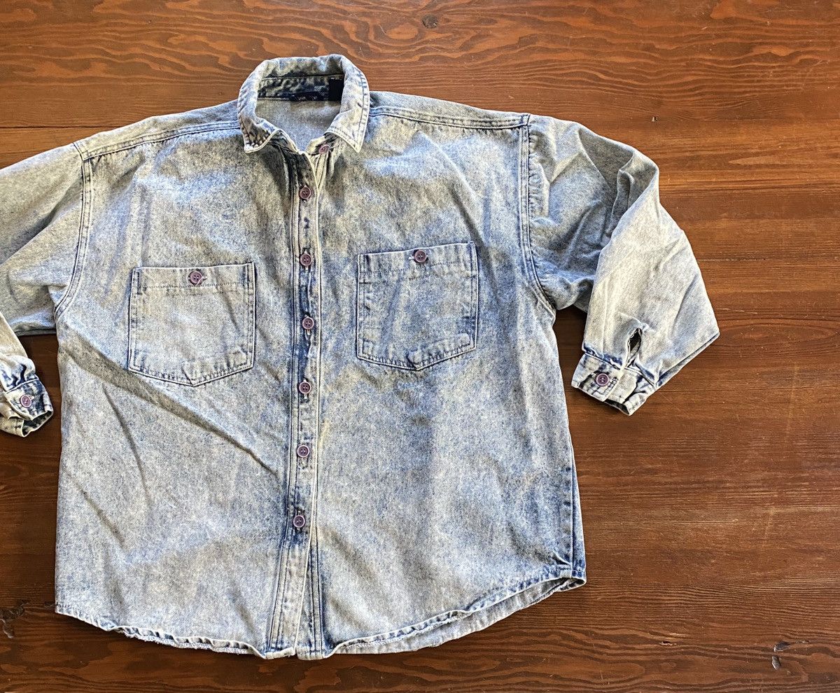 Vintage Vintage 80’s Acid Wash Women’s Long Sleeve Denim Button Up Size L / US 10 / IT 46 - 1 Thumbnail