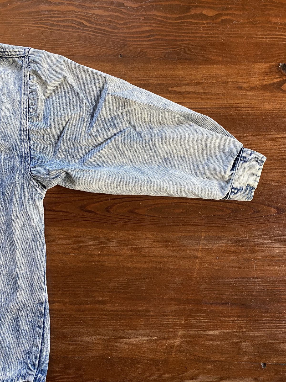 Vintage Vintage 80’s Acid Wash Women’s Long Sleeve Denim Button Up Size L / US 10 / IT 46 - 9 Thumbnail