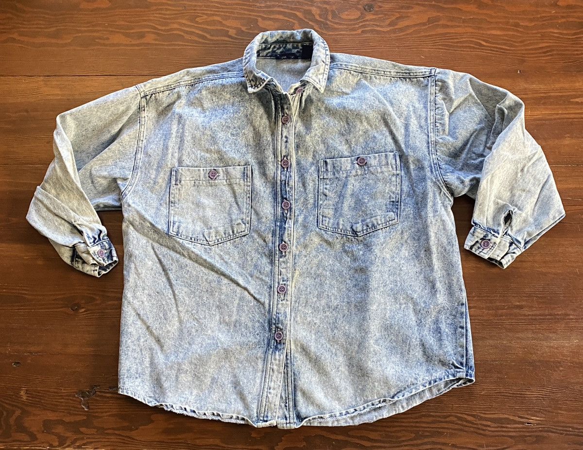 Vintage Vintage 80’s Acid Wash Women’s Long Sleeve Denim Button Up Size L / US 10 / IT 46 - 2 Thumbnail