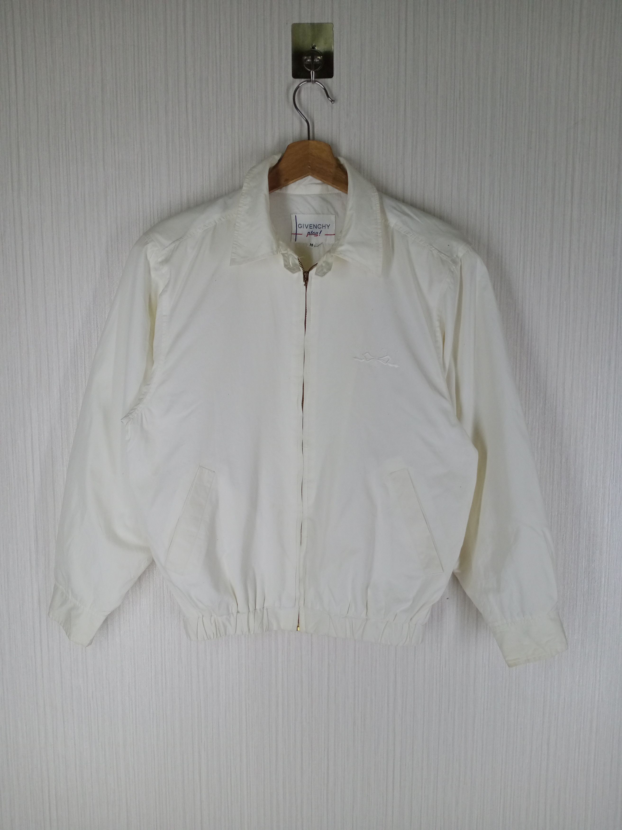 Givenchy Vintage Givenchy Paris Small Logo Jacket Size US M / EU 48-50 / 2 - 13 Thumbnail