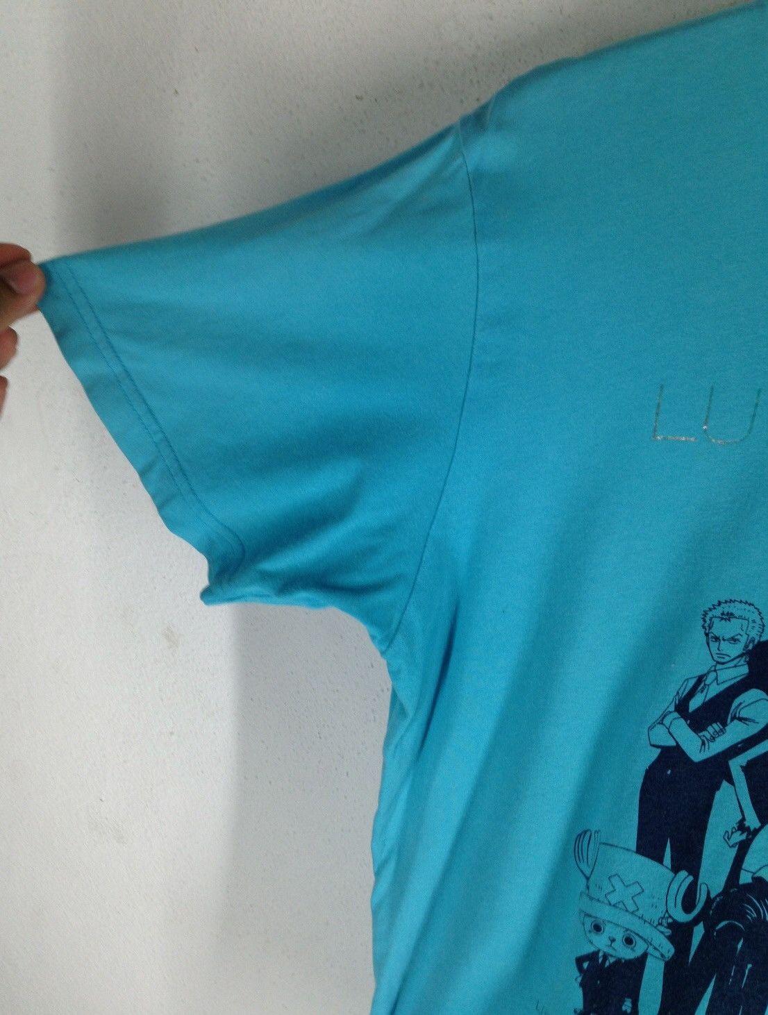 One Piece × Uniqlo luffy zoro nami usopp sanji chopper robin franky brook Size US XL / EU 56 / 4 - 3 Thumbnail