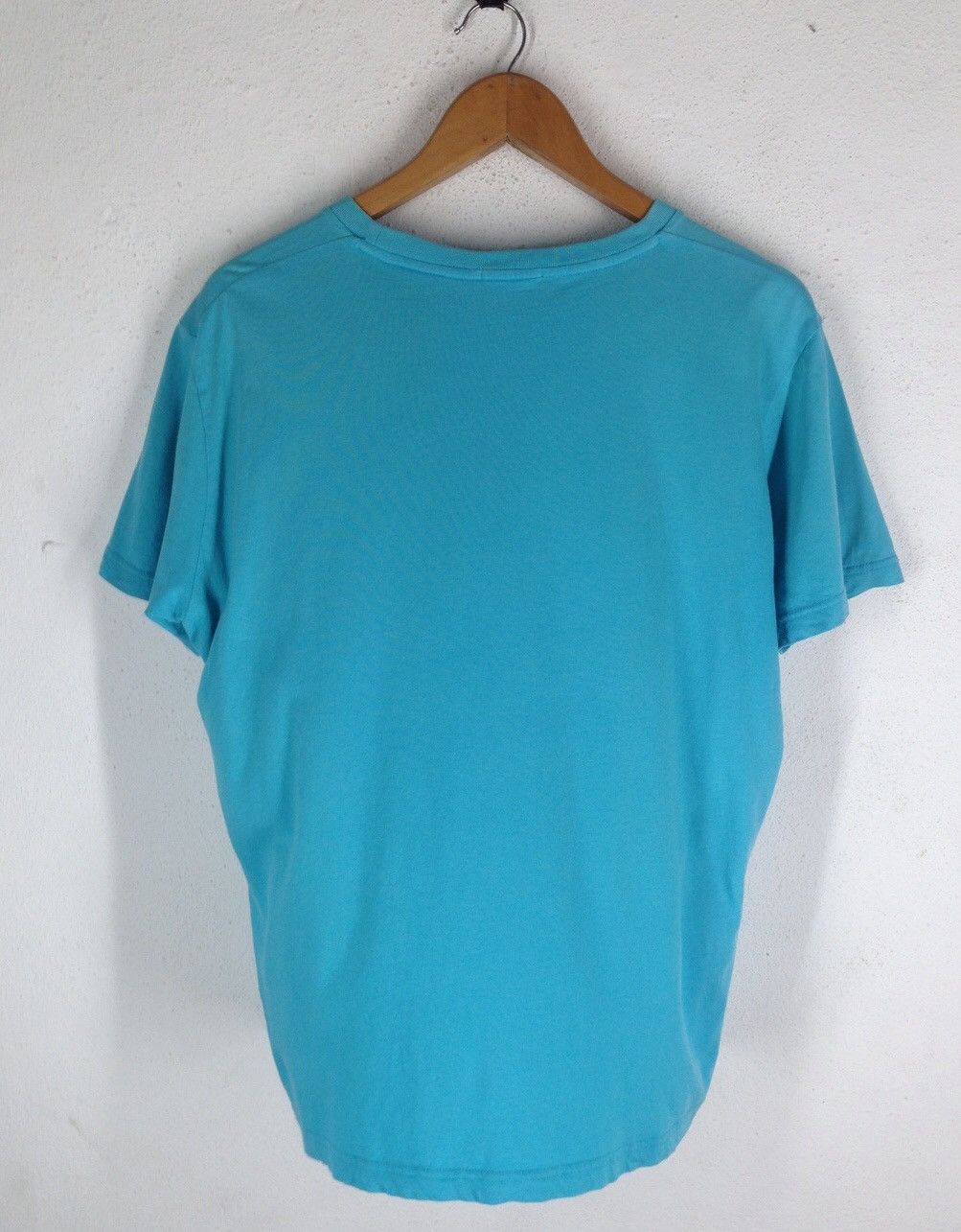 One Piece × Uniqlo luffy zoro nami usopp sanji chopper robin franky brook Size US XL / EU 56 / 4 - 6 Thumbnail