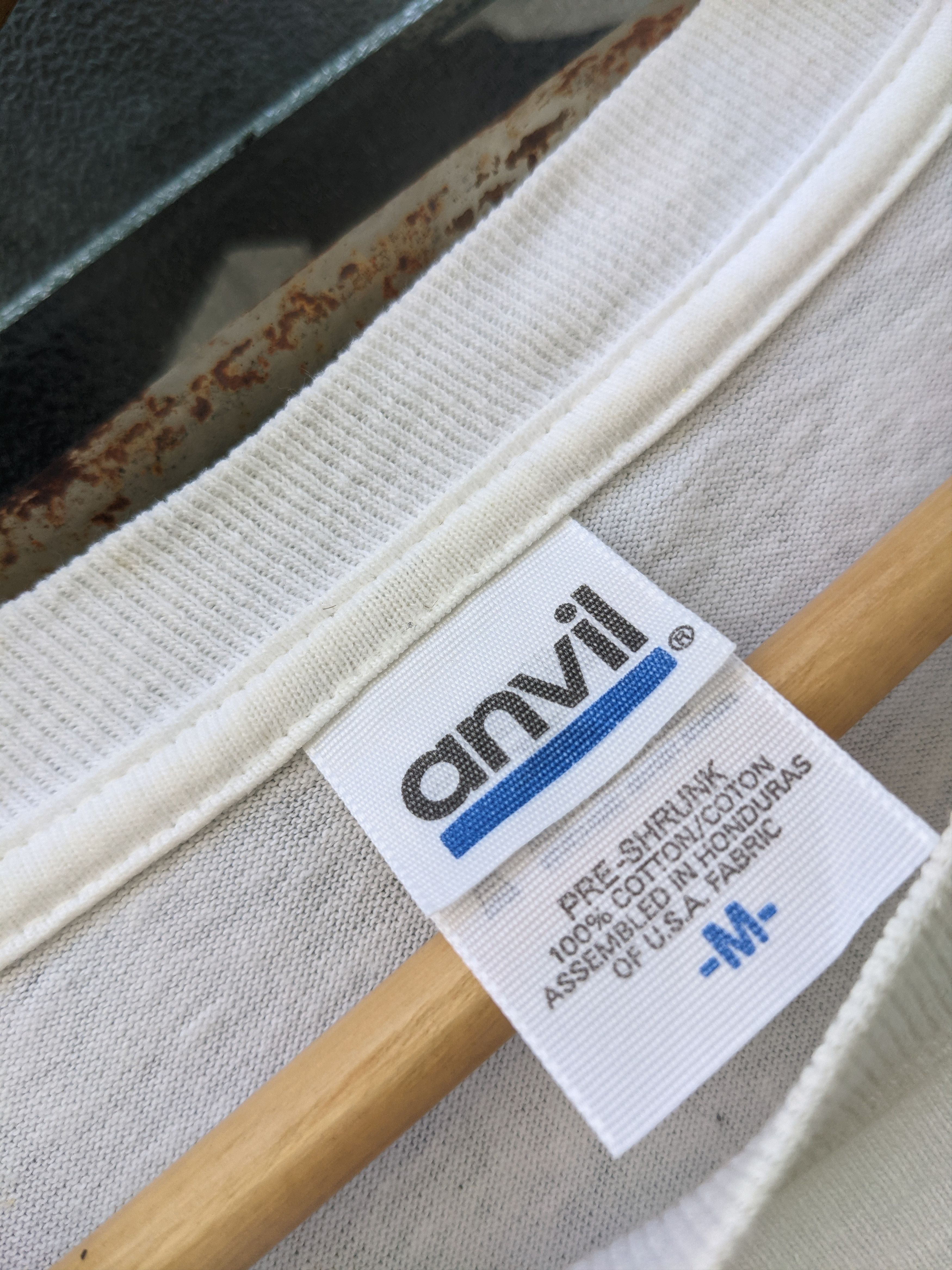 Anvil × Vintage Vintage 90's Hawaiian Surfer Kanaka Heenalu Size US M / EU 48-50 / 2 - 6 Thumbnail
