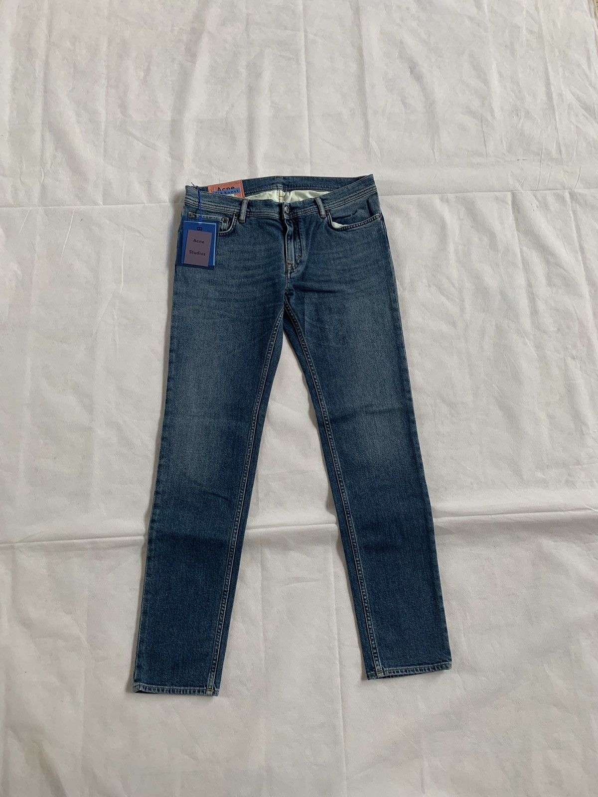 Acne Studios 32 x 32 North Denim in Mid Blue Size US 32 / EU 48 - 1 Thumbnail