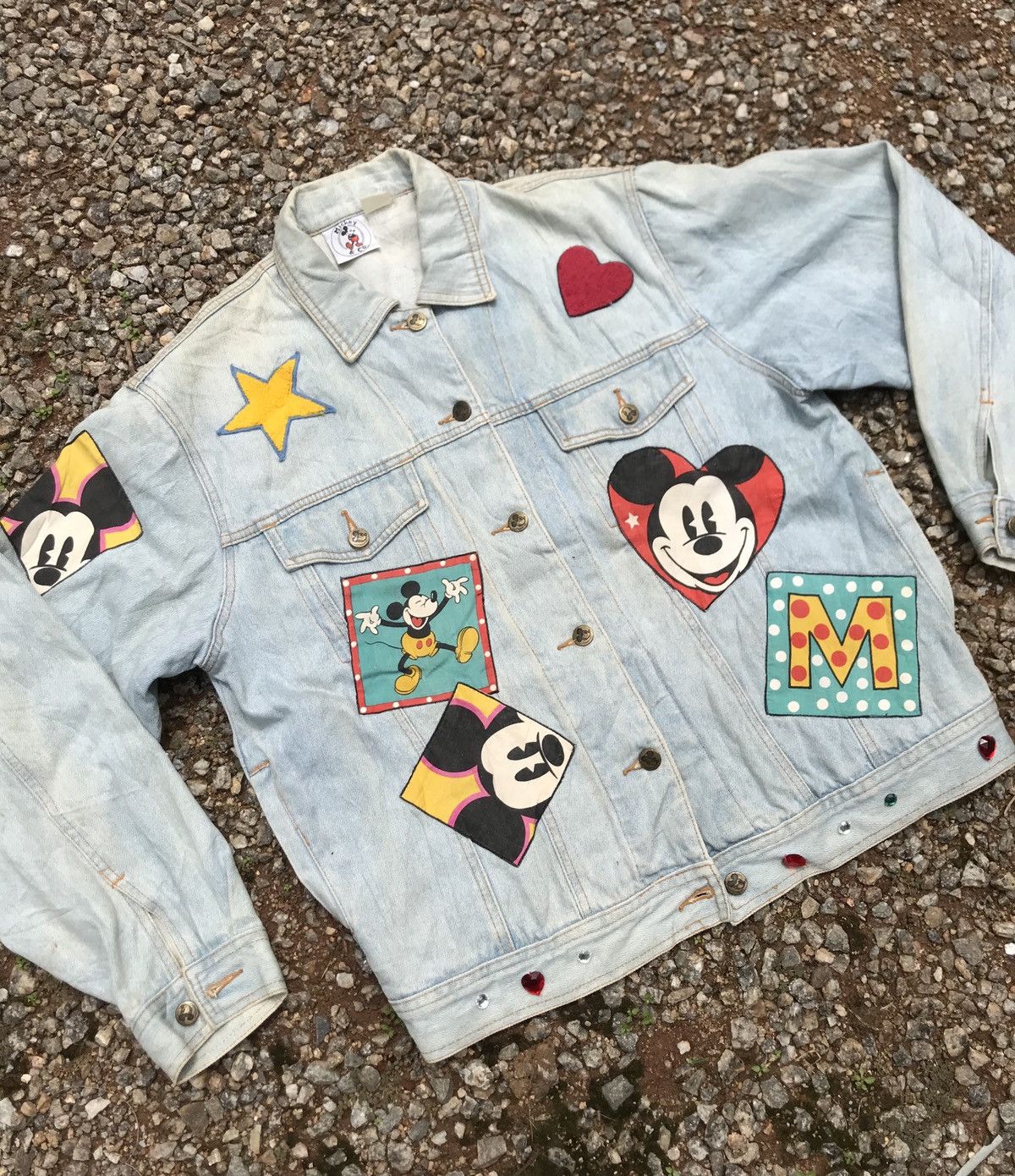 Disney vintage rare OG 90s mickey mouse patchwork denim jacket Size US L / EU 52-54 / 3 - 5 Thumbnail